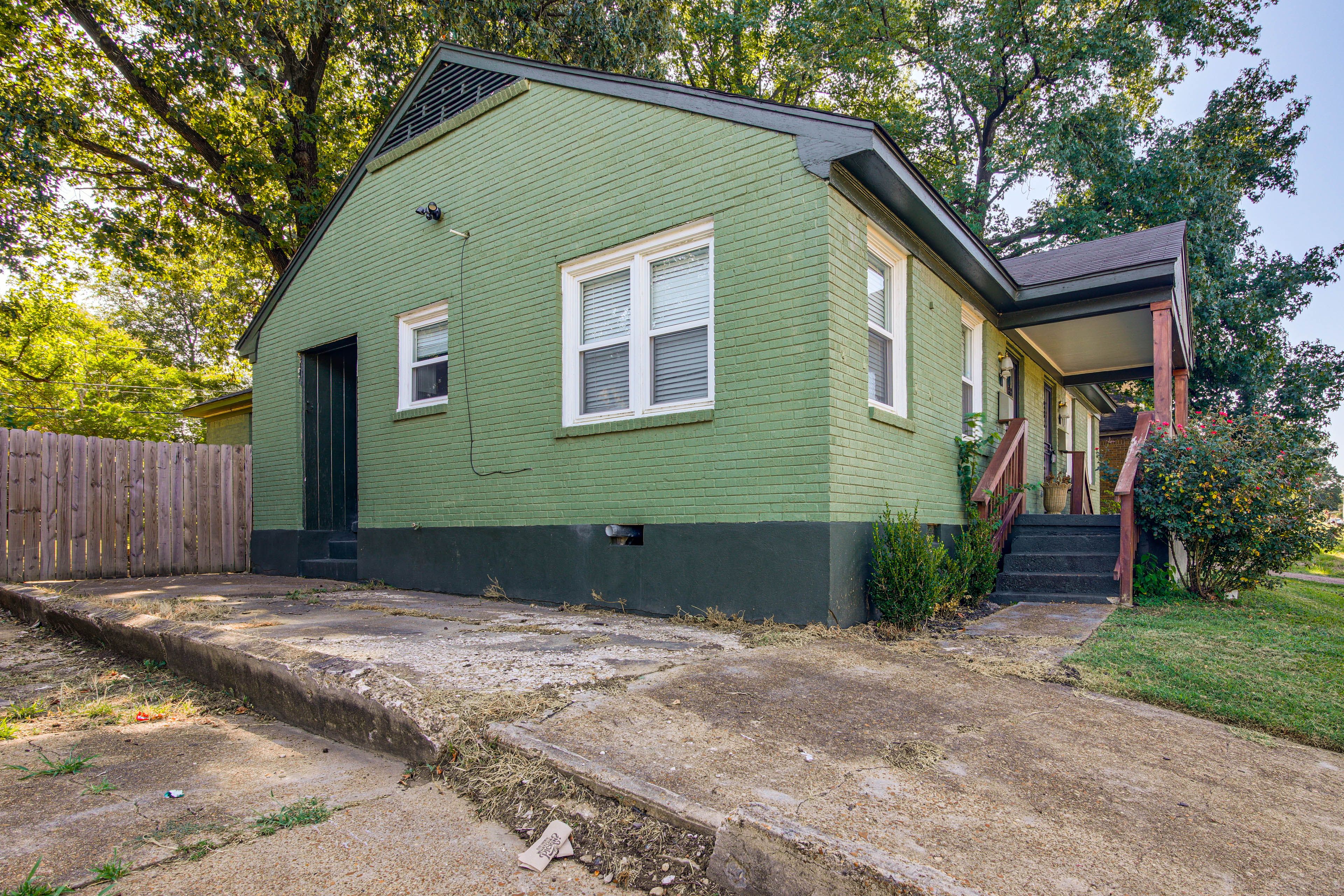 Property Exterior | Single-Level Duplex Home