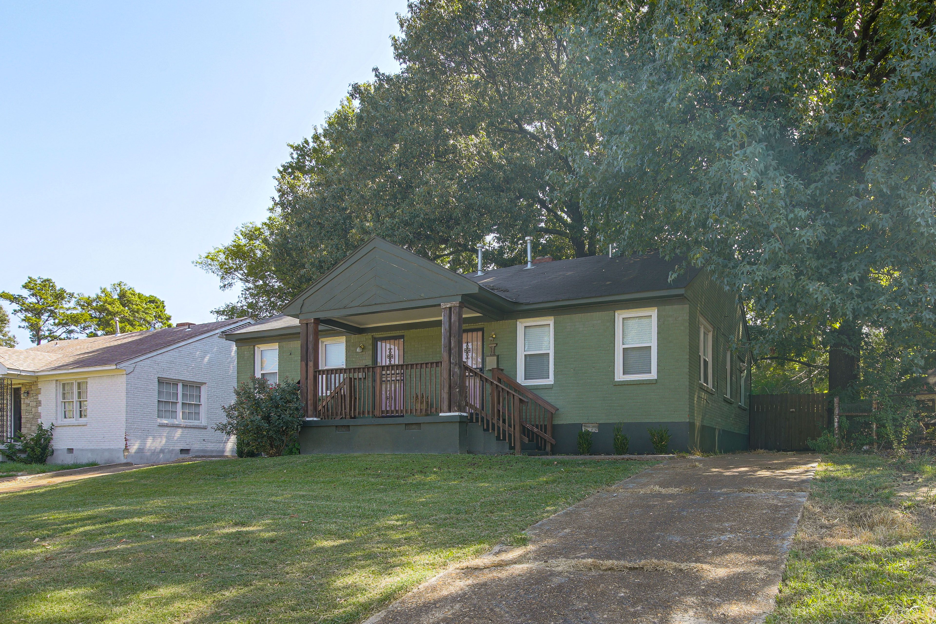 Property Exterior | Single-Level Duplex Home