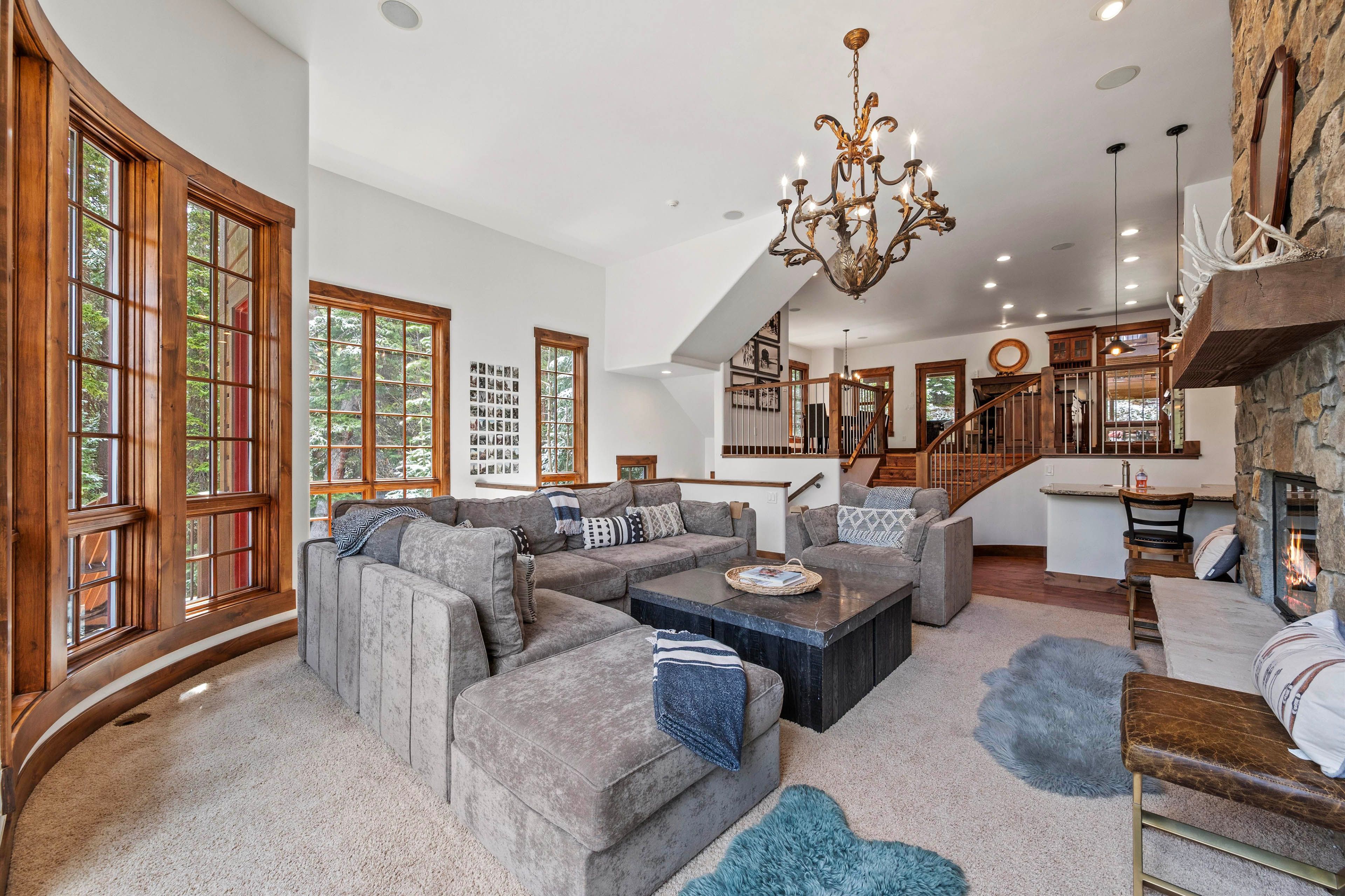 Living Room | 2nd Floor