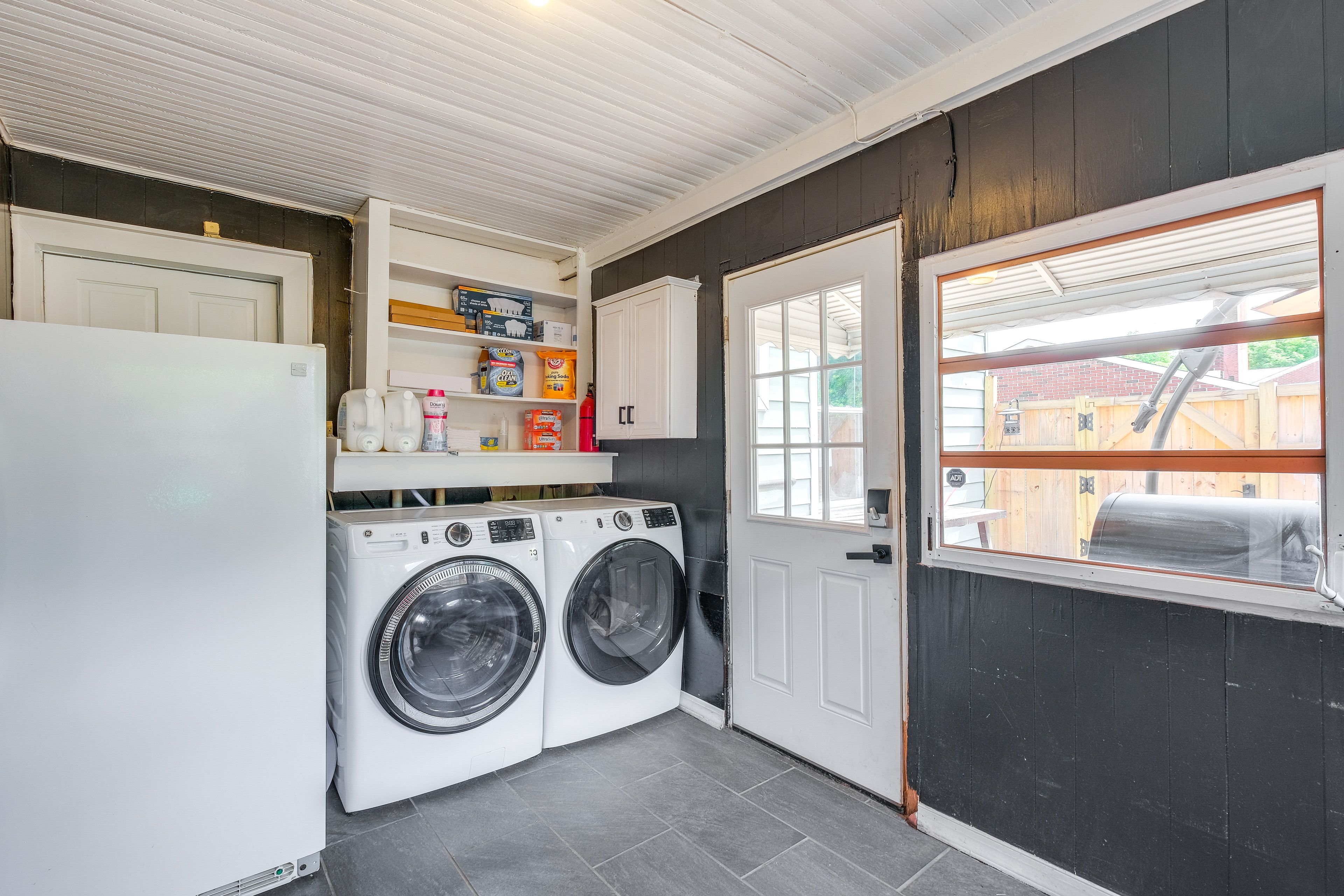 Laundry | 1st Floor