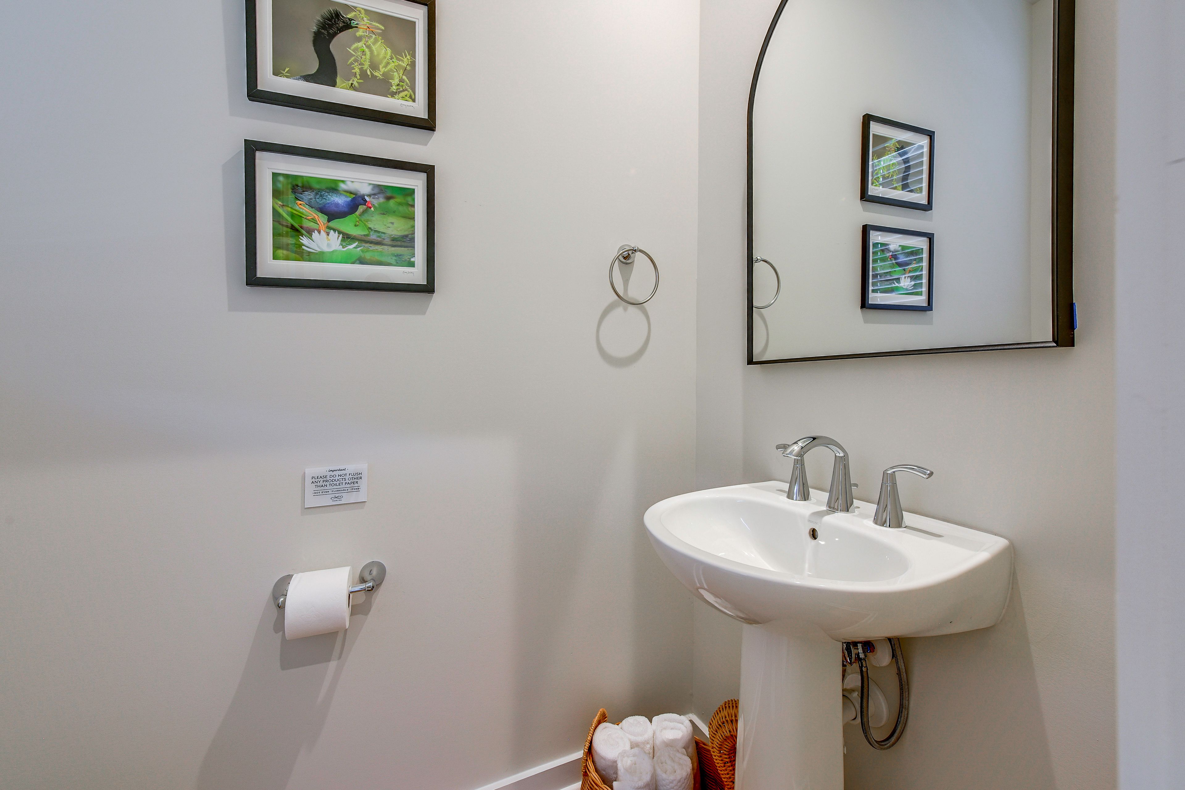 Half Bathroom | 1st Floor