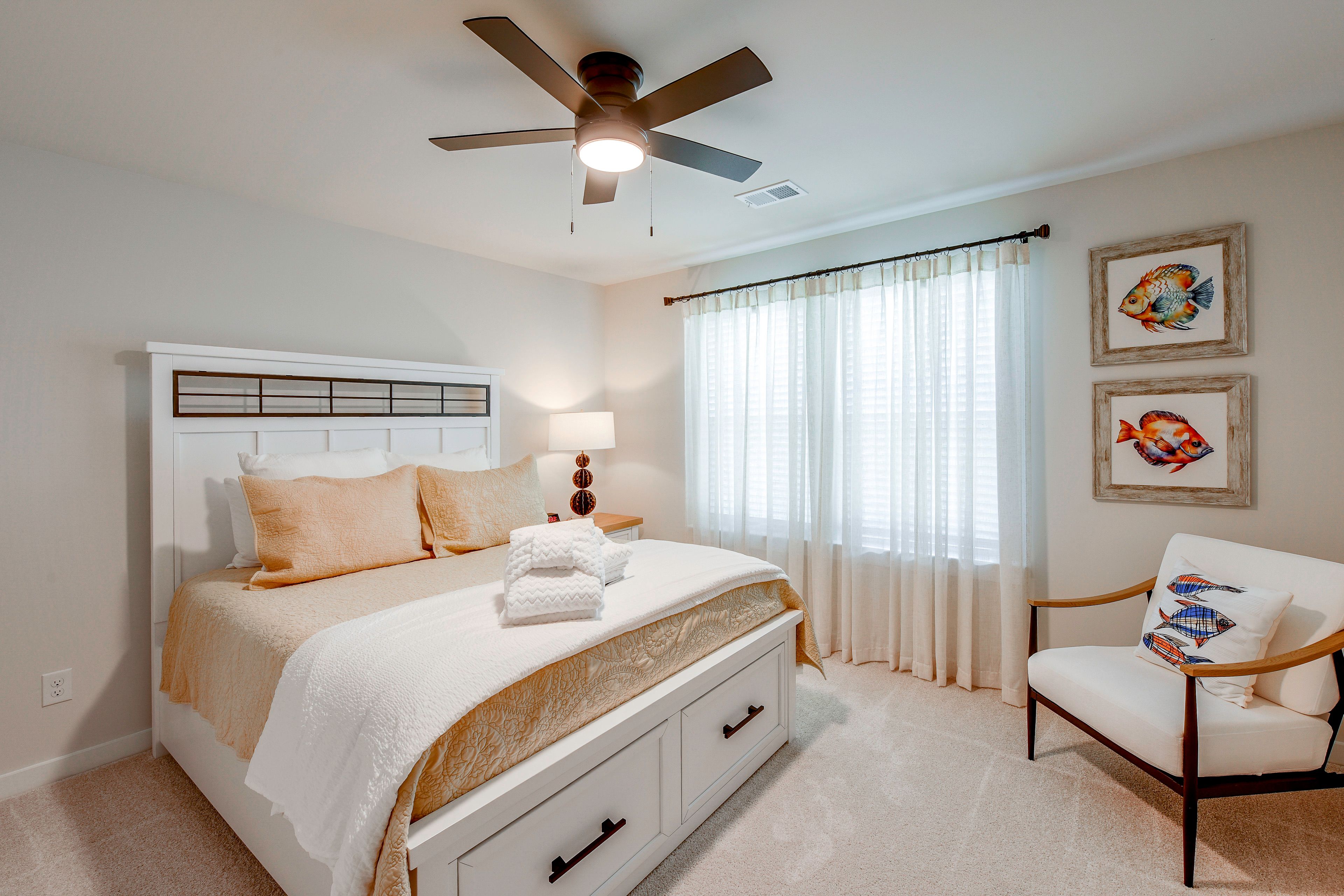Bedroom 2 | 2nd Floor | Queen Bed