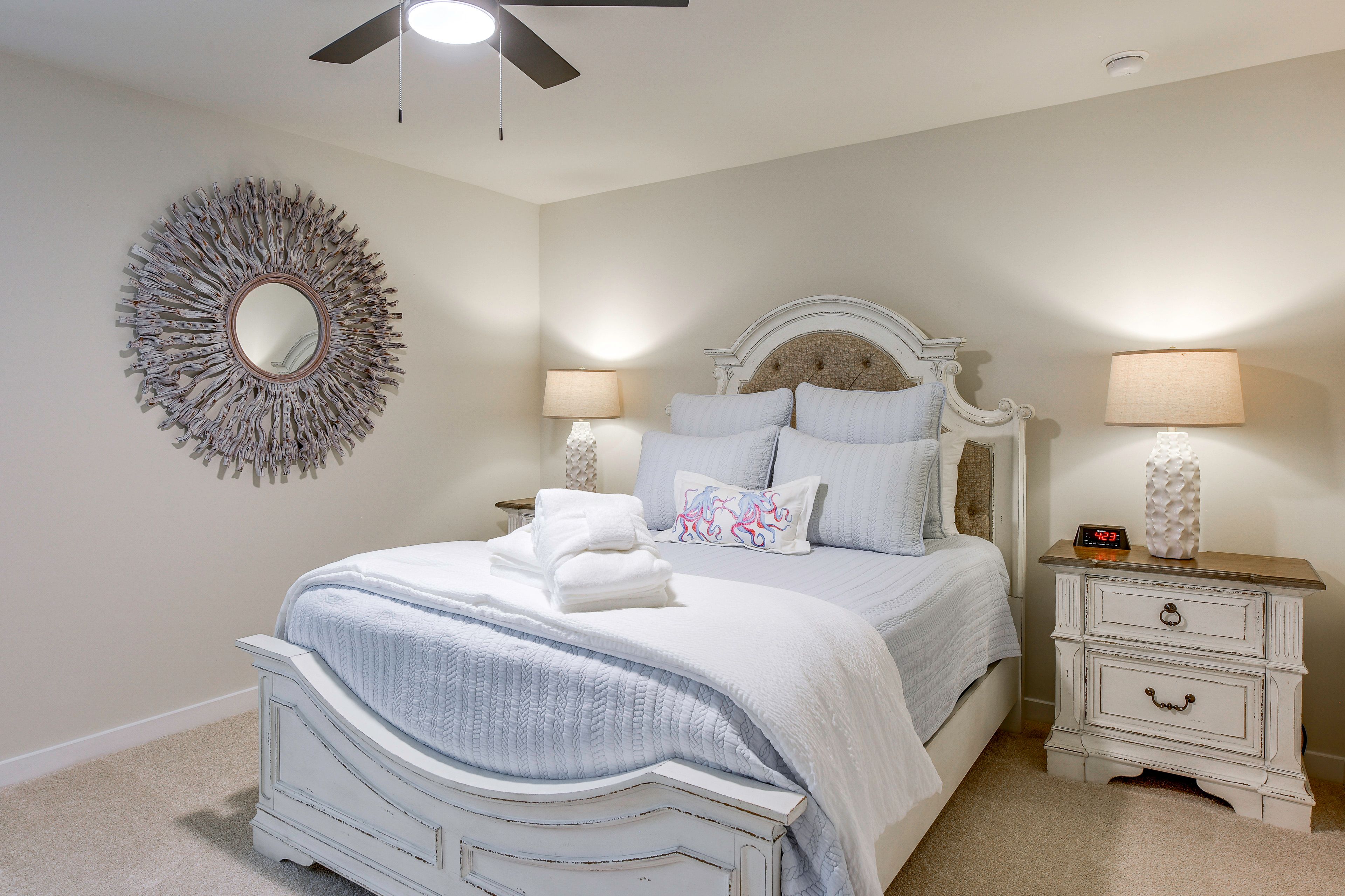 Bedroom 3 | 2nd Floor | Queen Bed