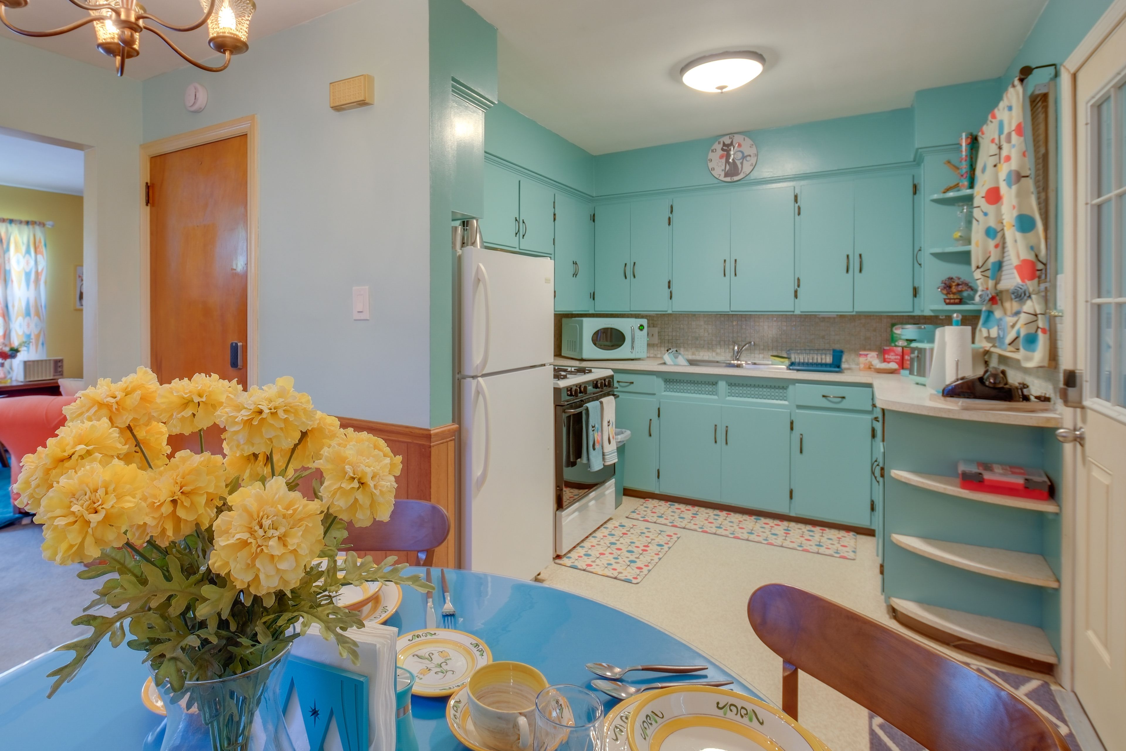 Kitchen | Single-Story Home
