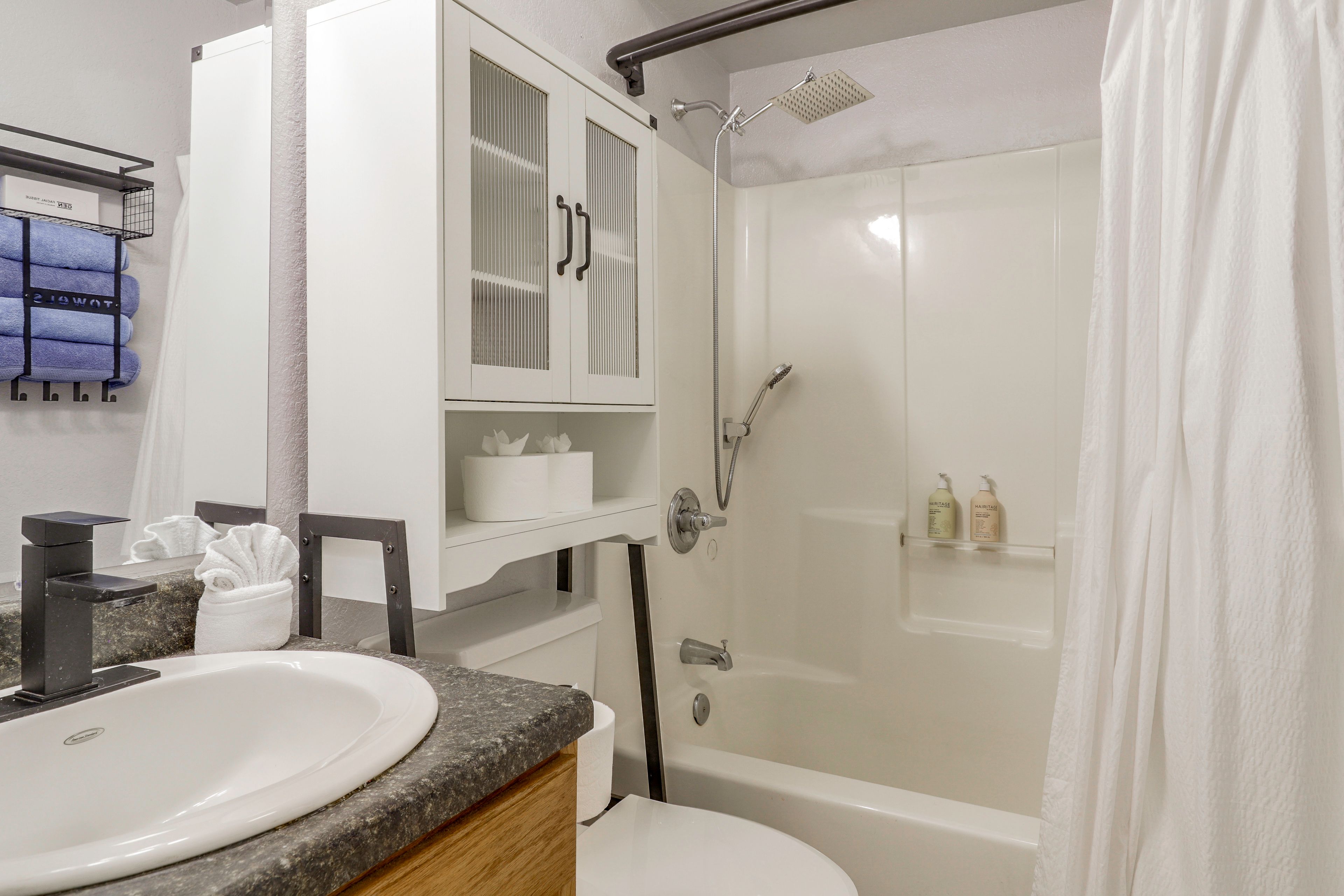 Bathroom | Lower Level