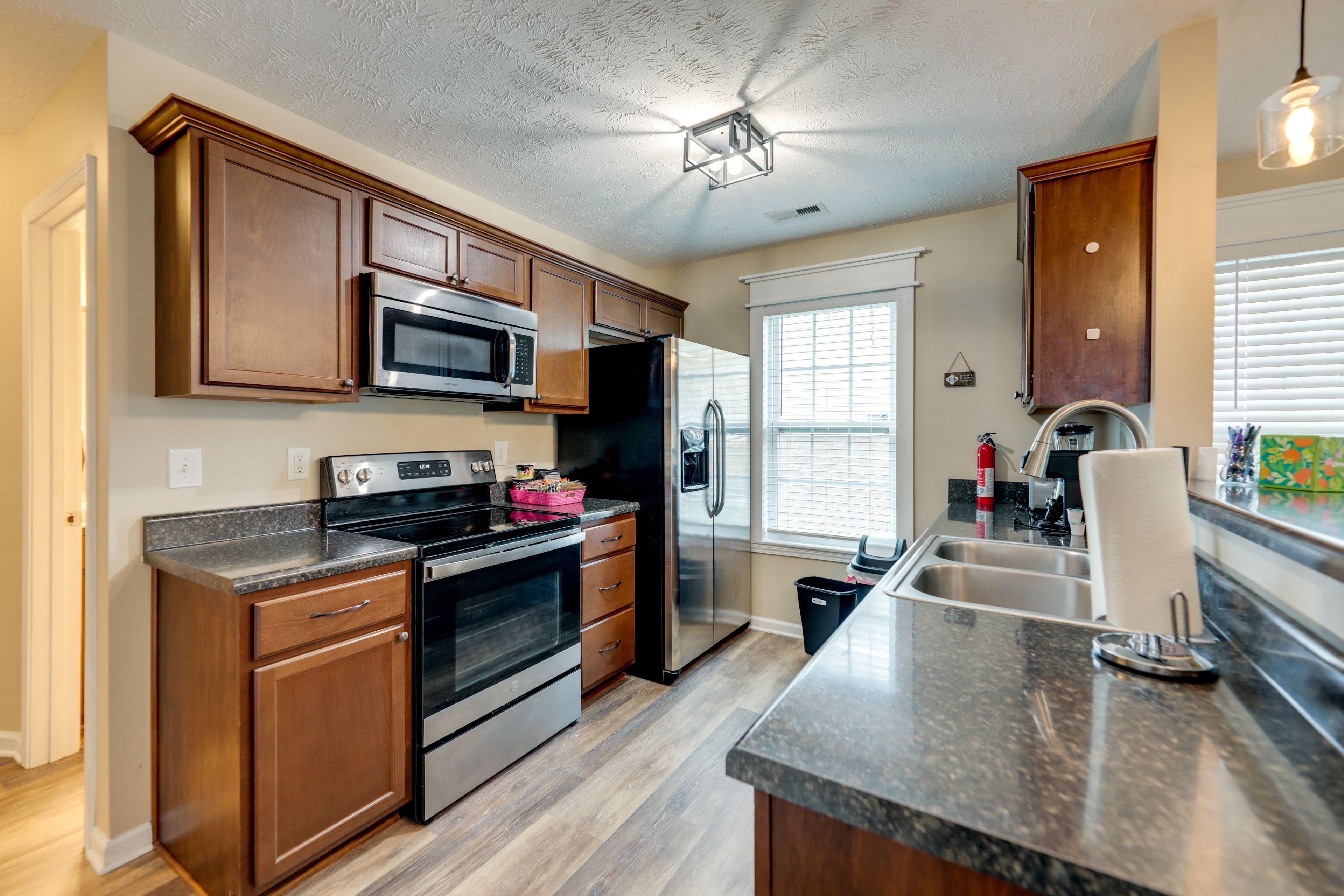 Kitchen | Dishwasher