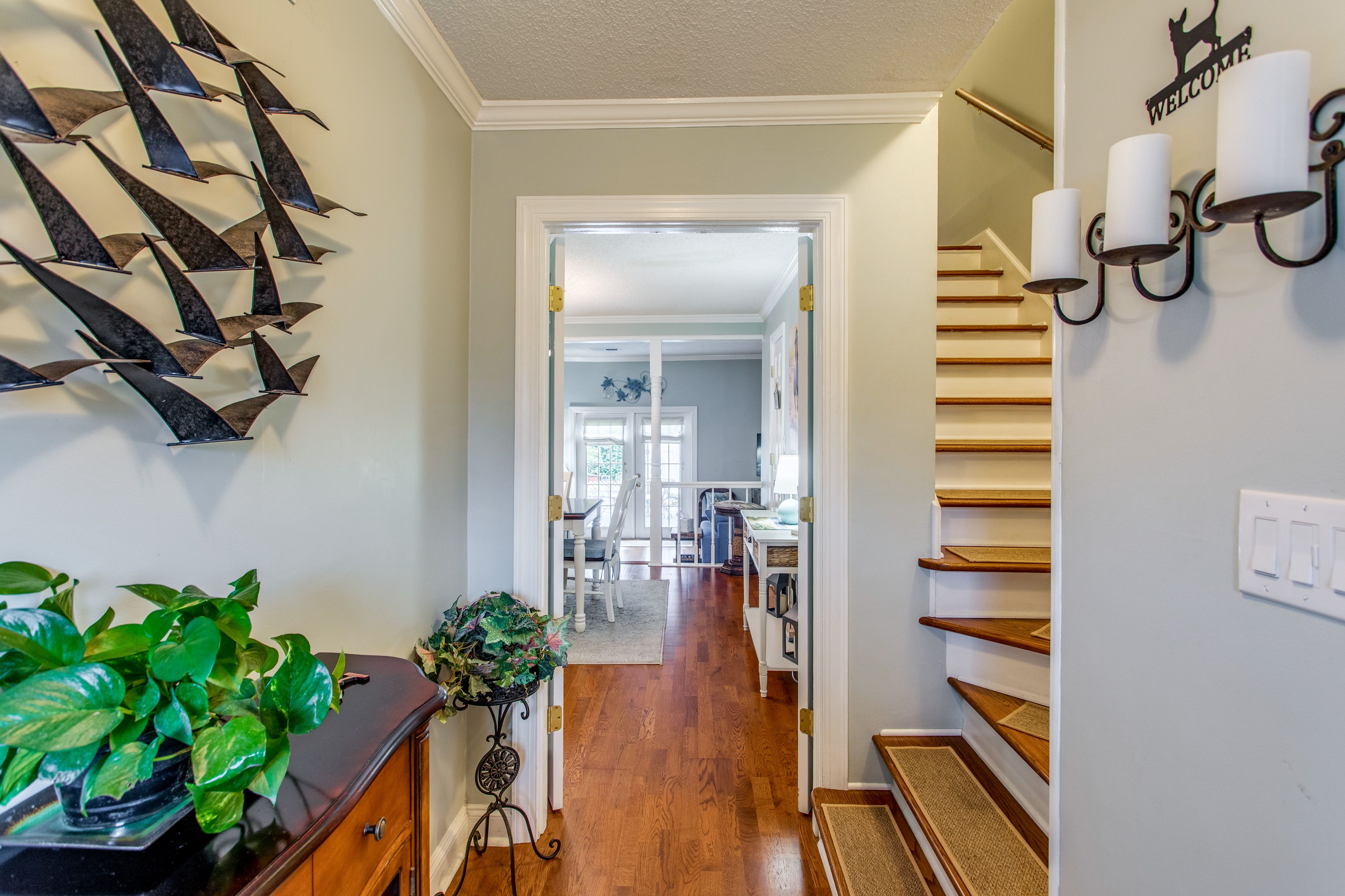 Stairs to 2nd Floor