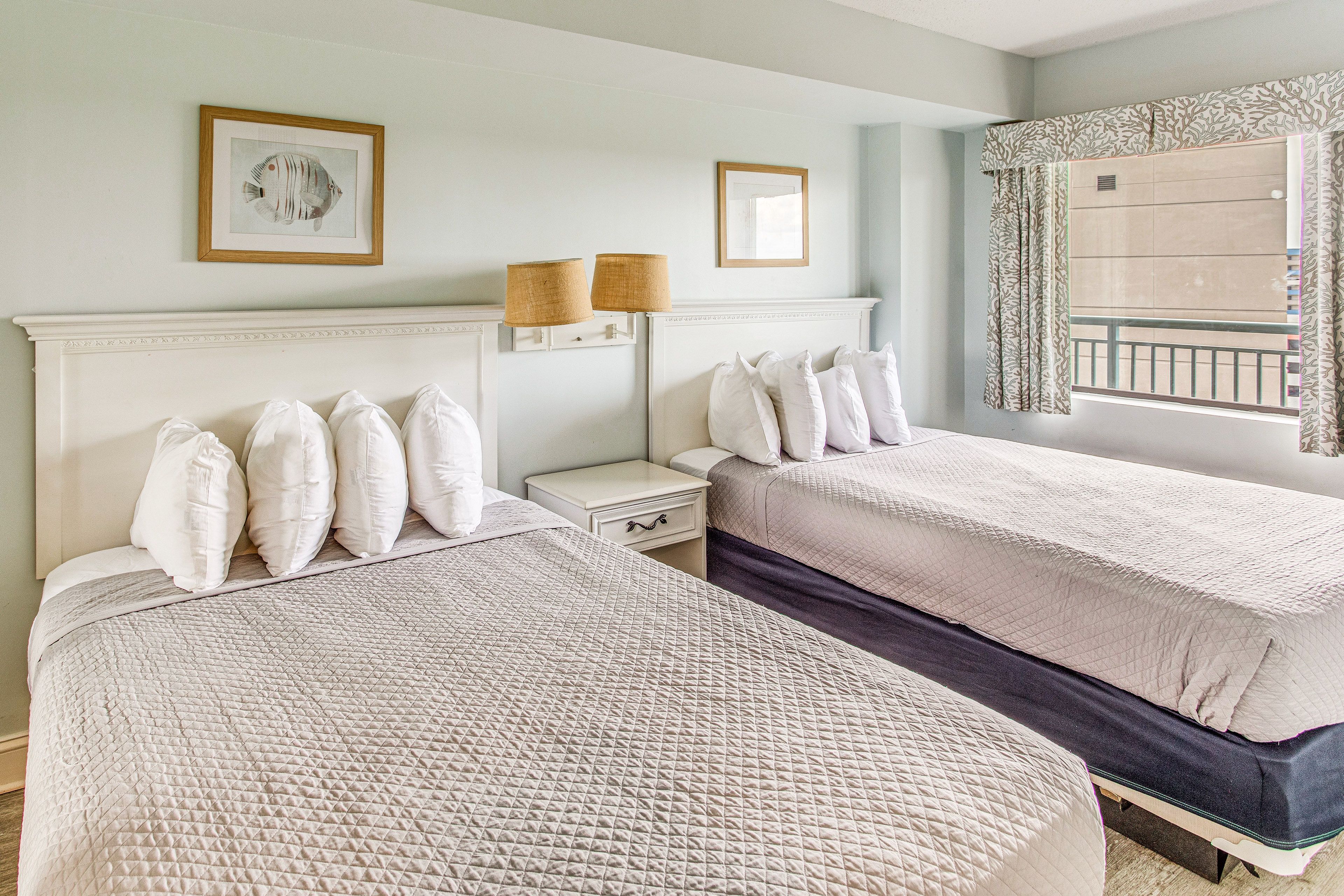 Bedroom 2 | 2 Queen Beds