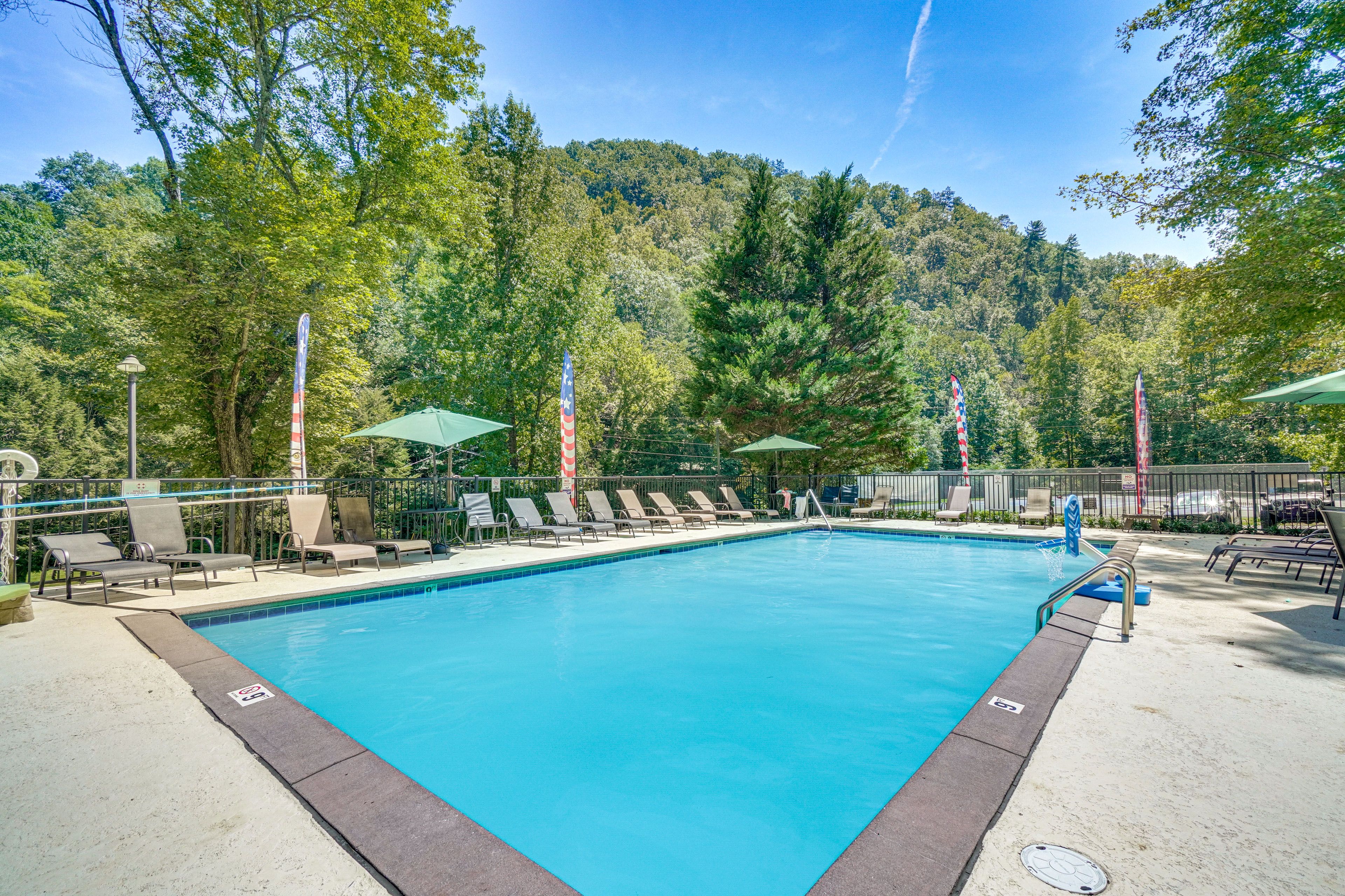 Shagbark Community Amenities