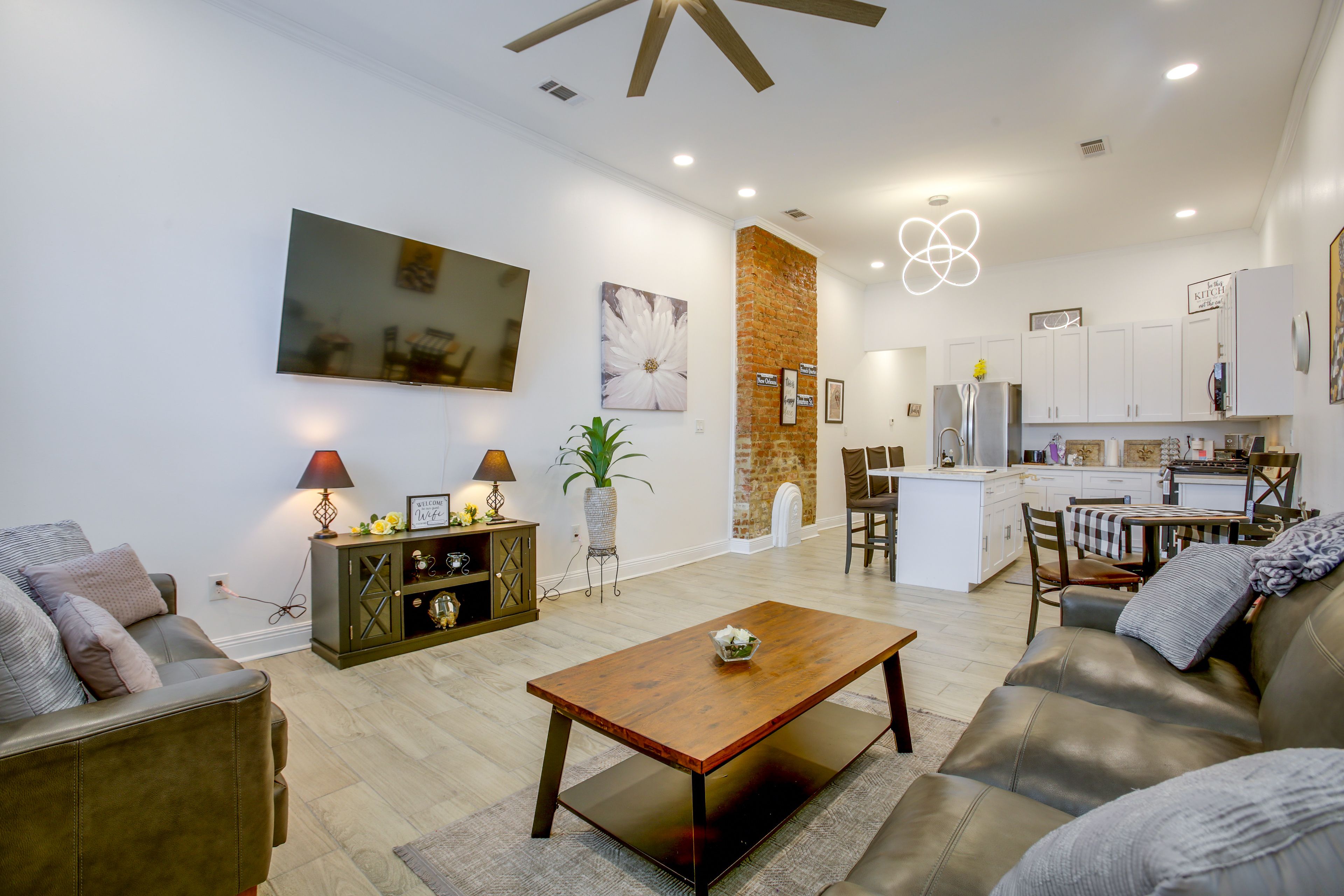 New Orleans Vacation Rental | 2BR | 1.5BA | 1,100 Sq Ft