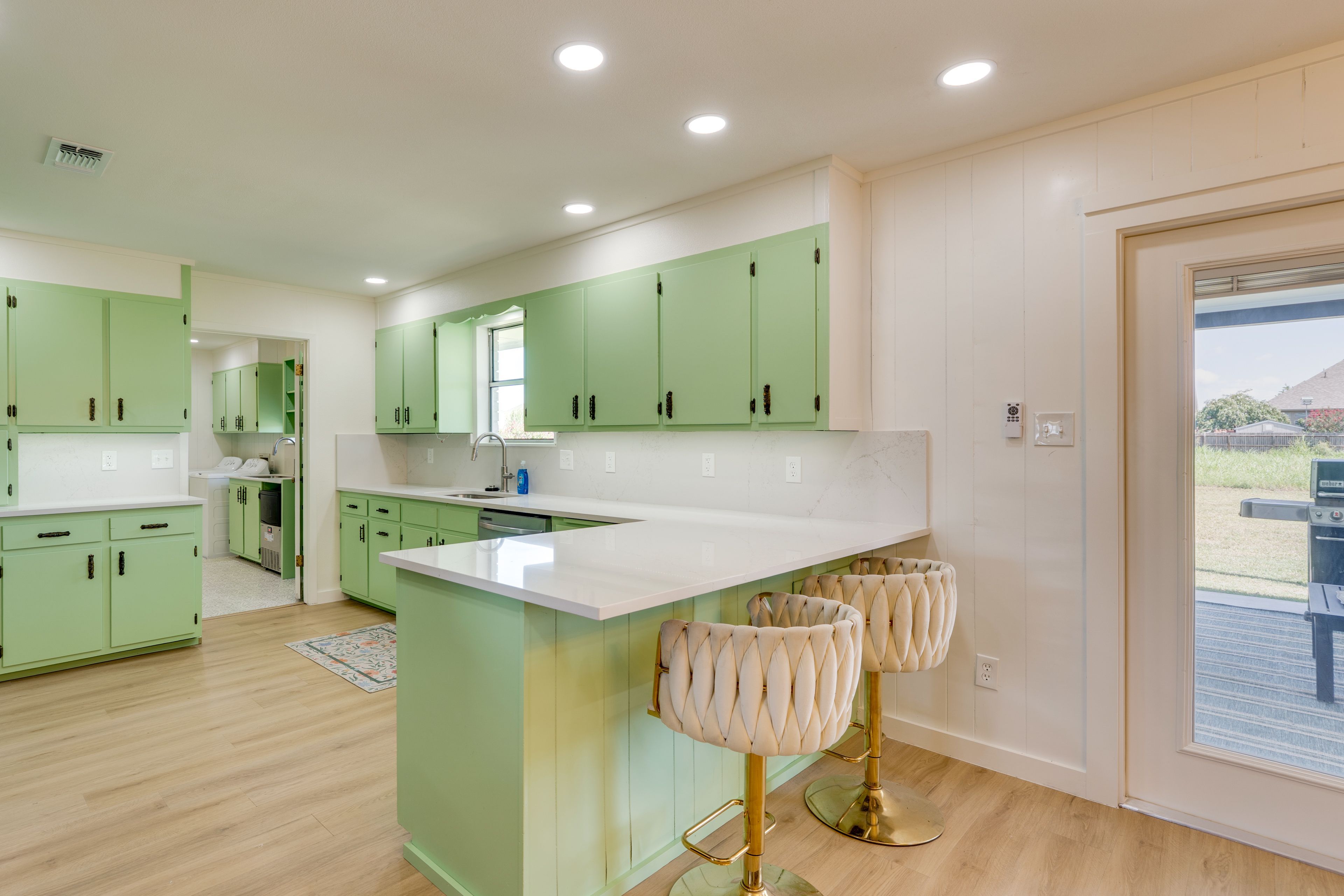 Breakfast Bar