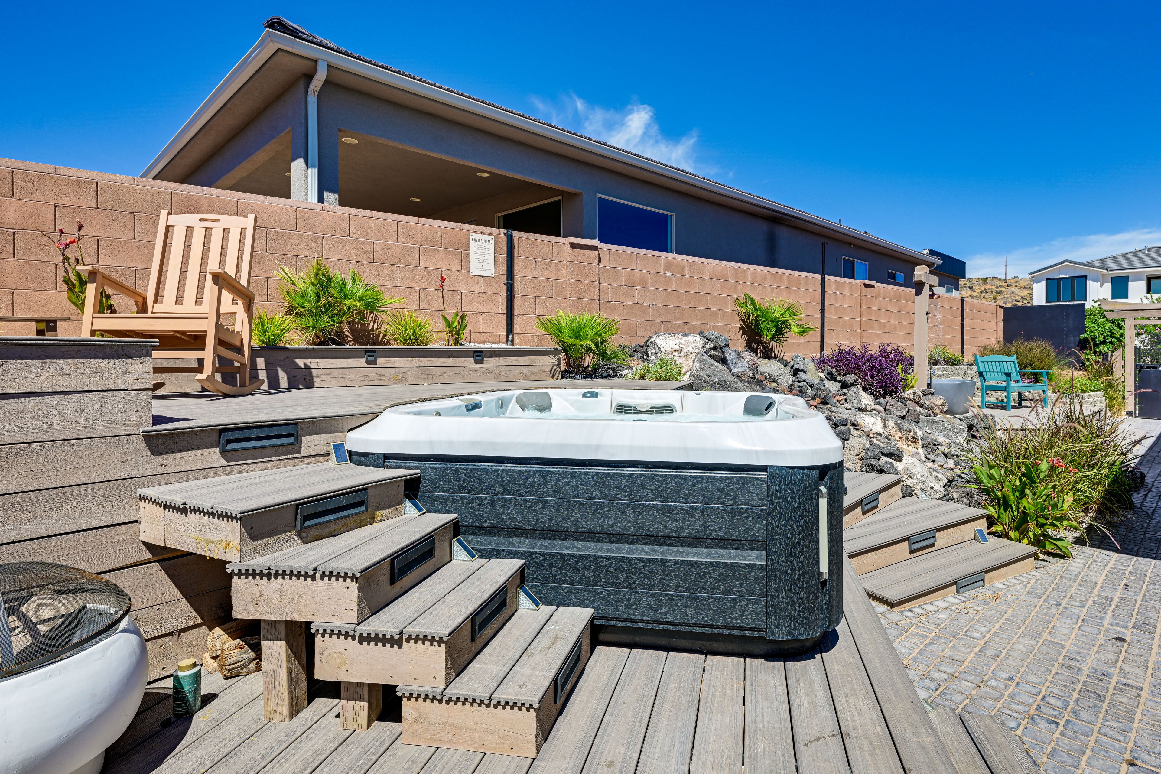 Shared Exterior Space