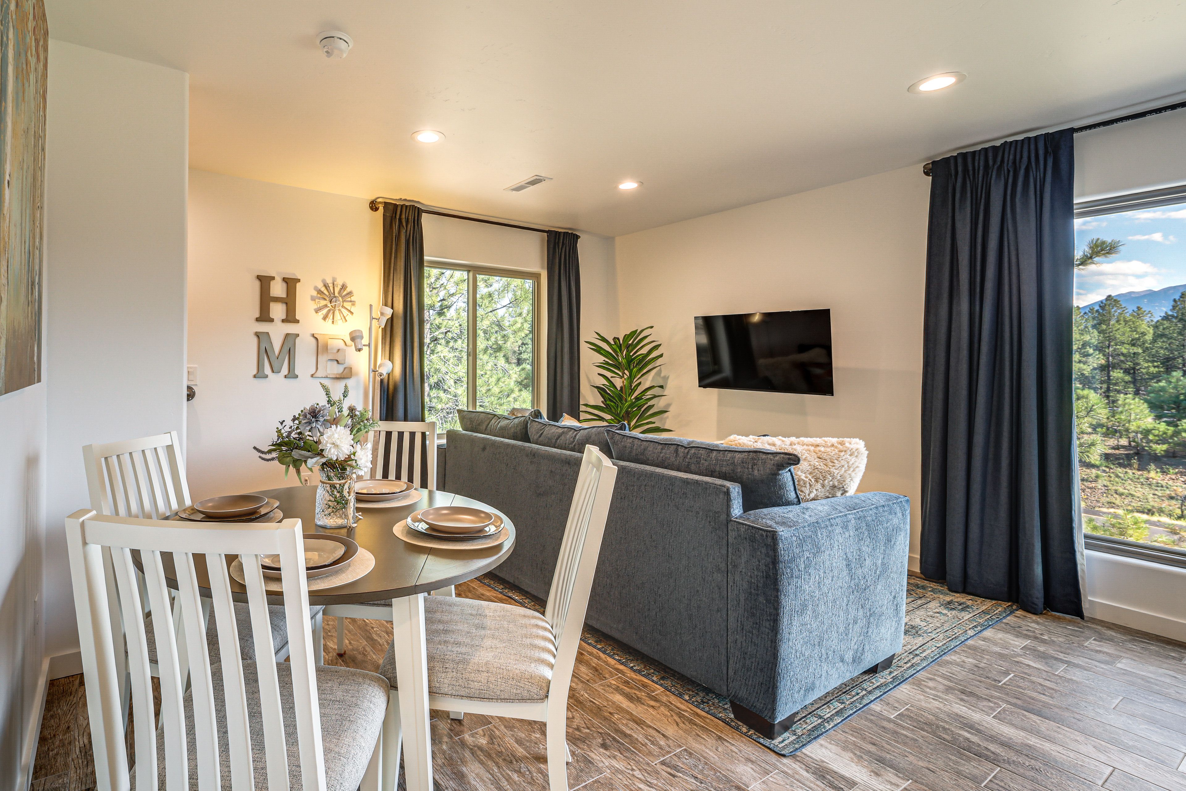 Flagstaff Vacation Rental | 2BR | 1BA | 1,600 Sq Ft | Stairs Required