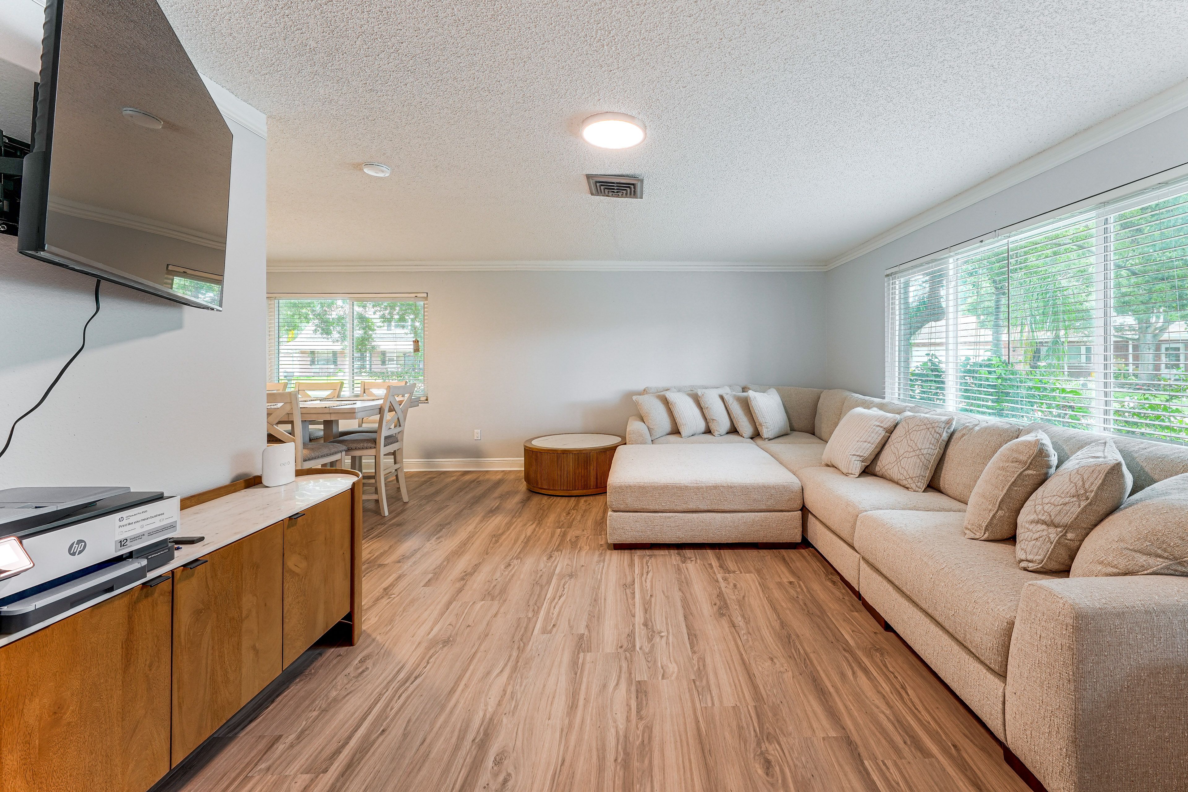 Family Room | Queen Sleeper Sofa