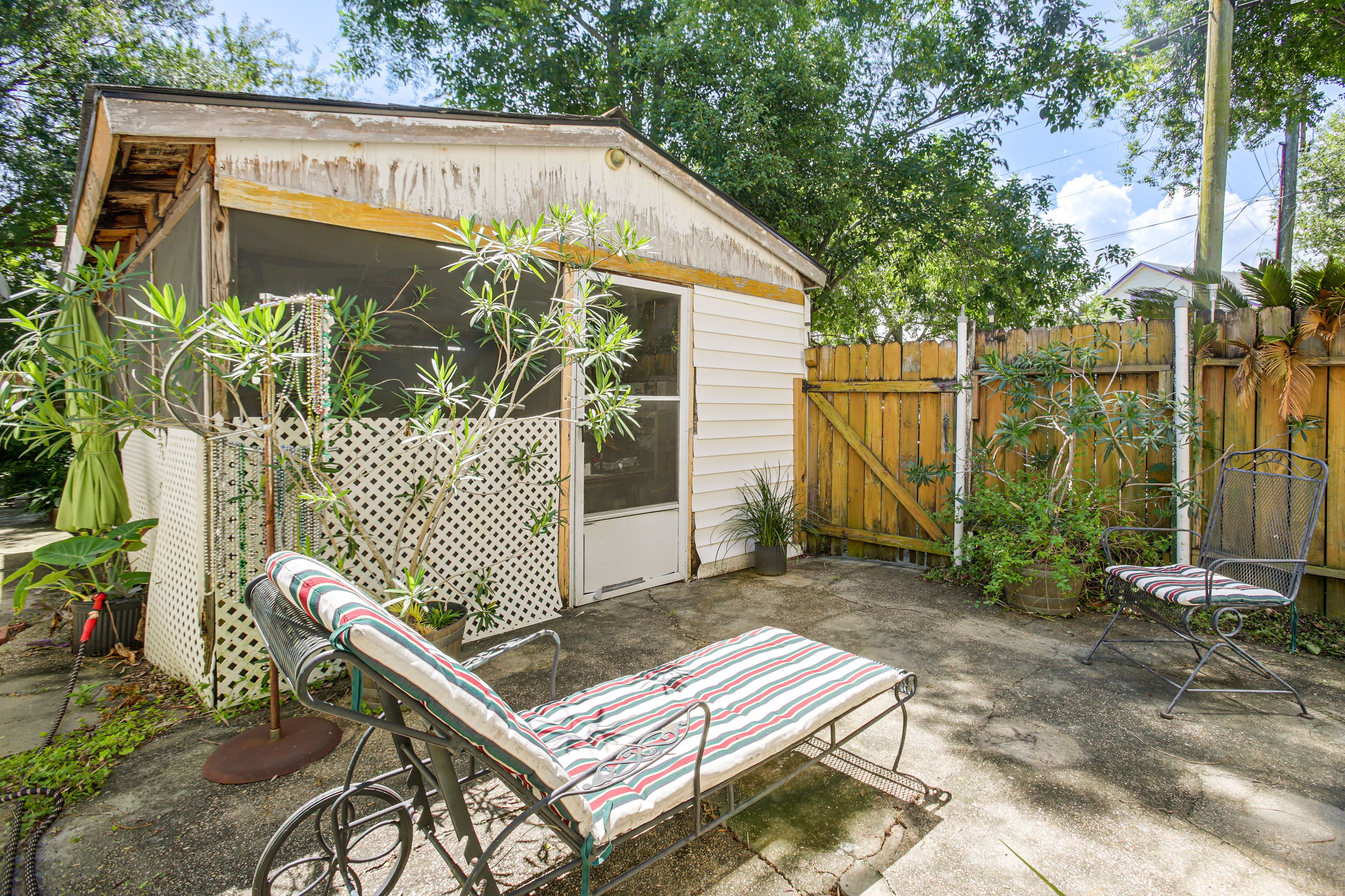 Private Patio w/ Lounge Chairs