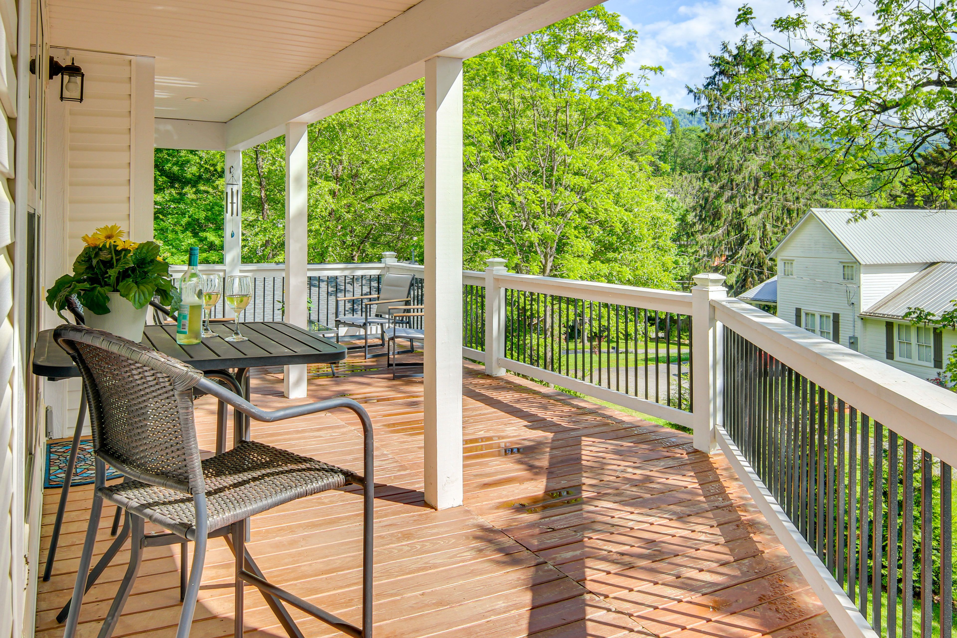 Home A | Deck