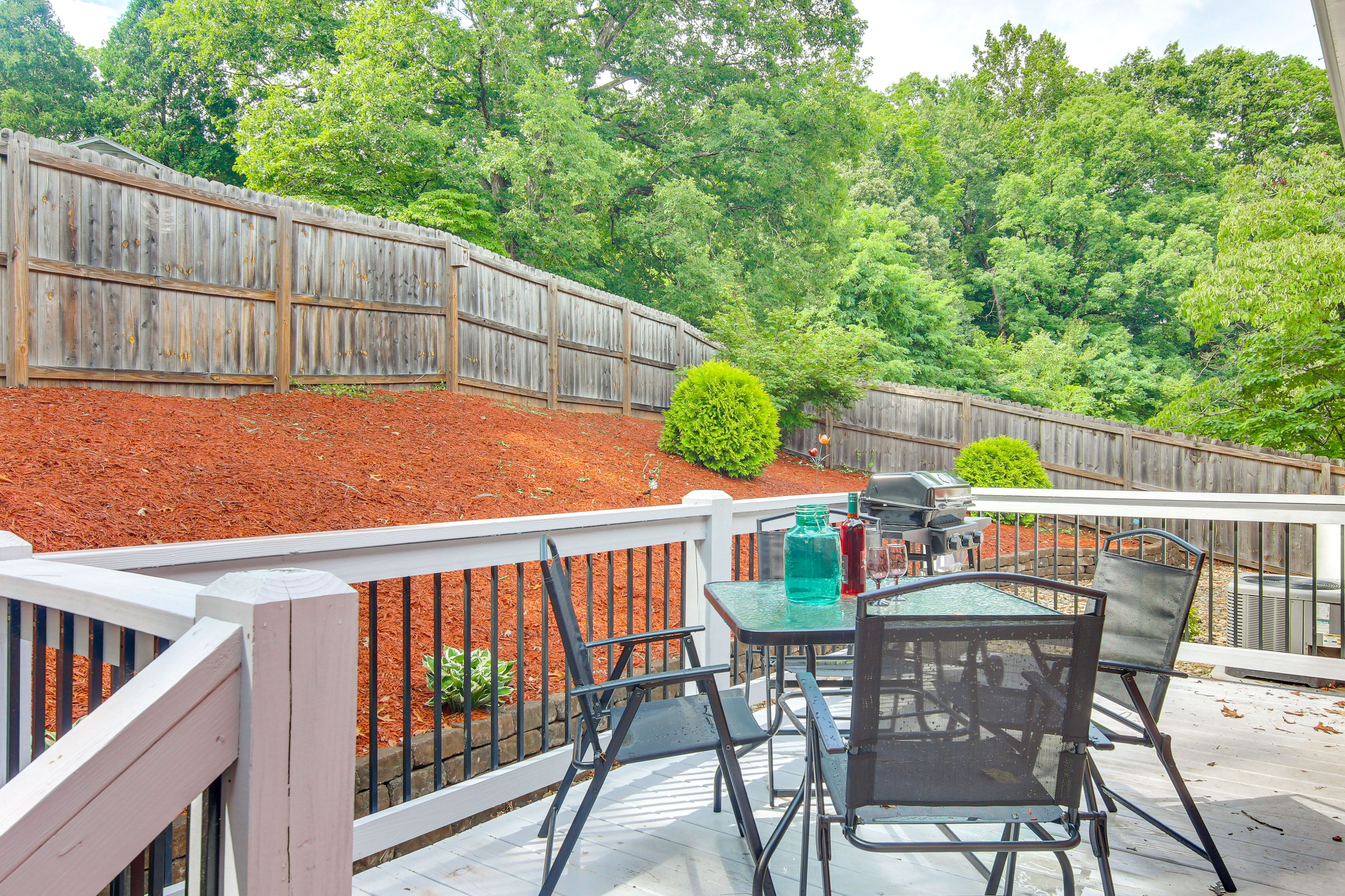Home B | Deck