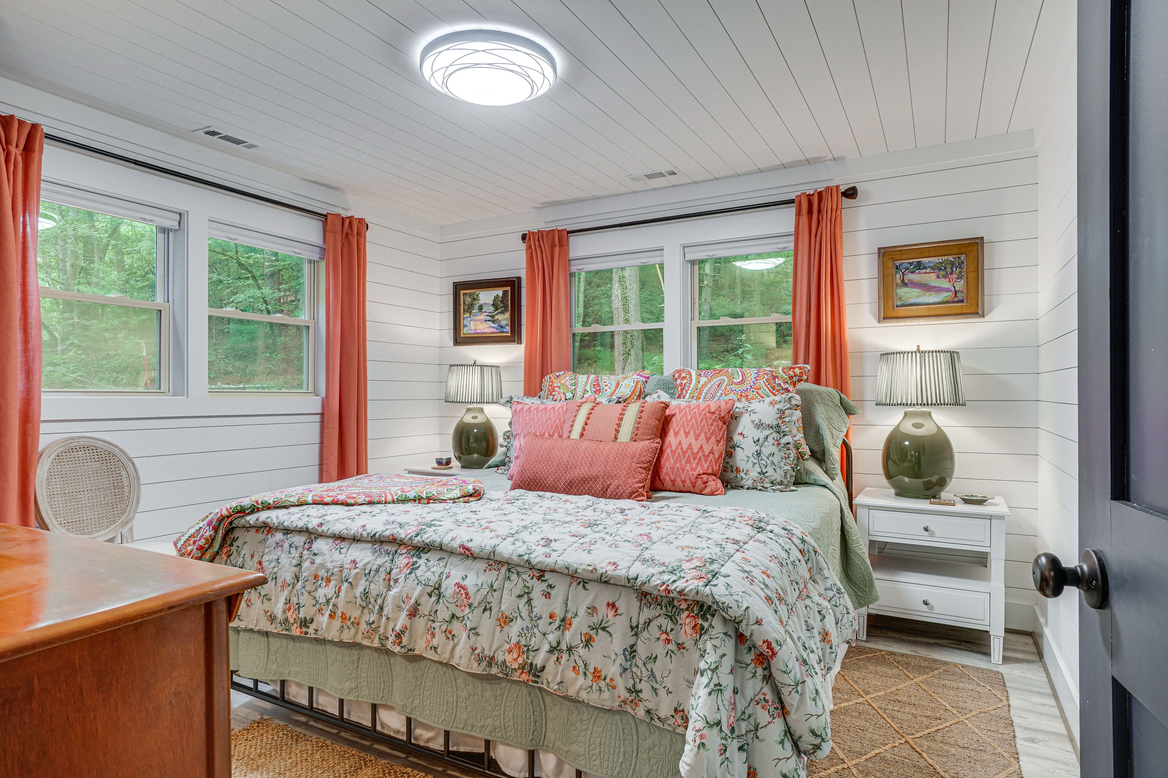 Bedroom 2 | King Bed