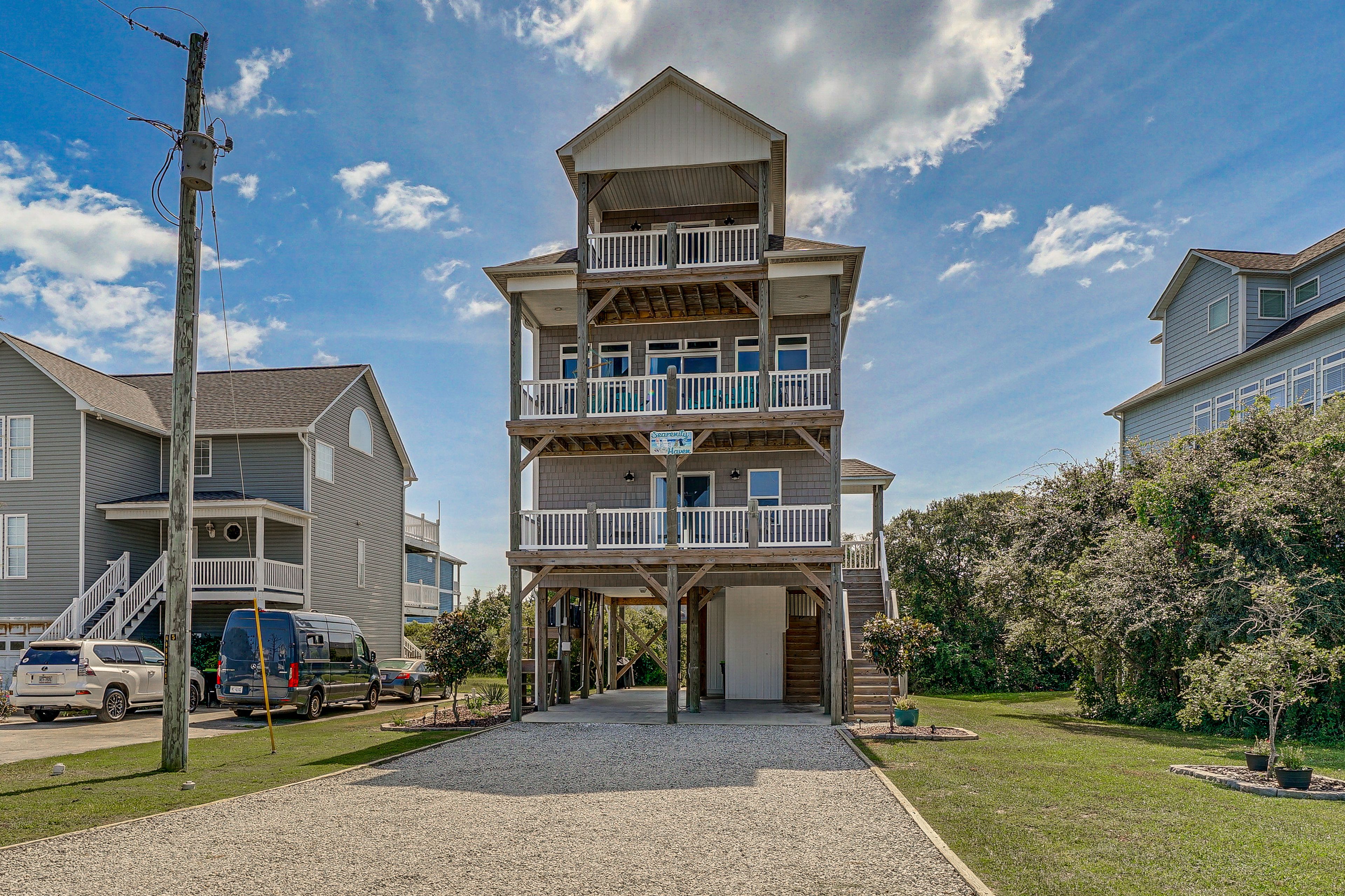 Surf City Vacation Rental | 4BR | 3.5BA | 2,131 Sq Ft