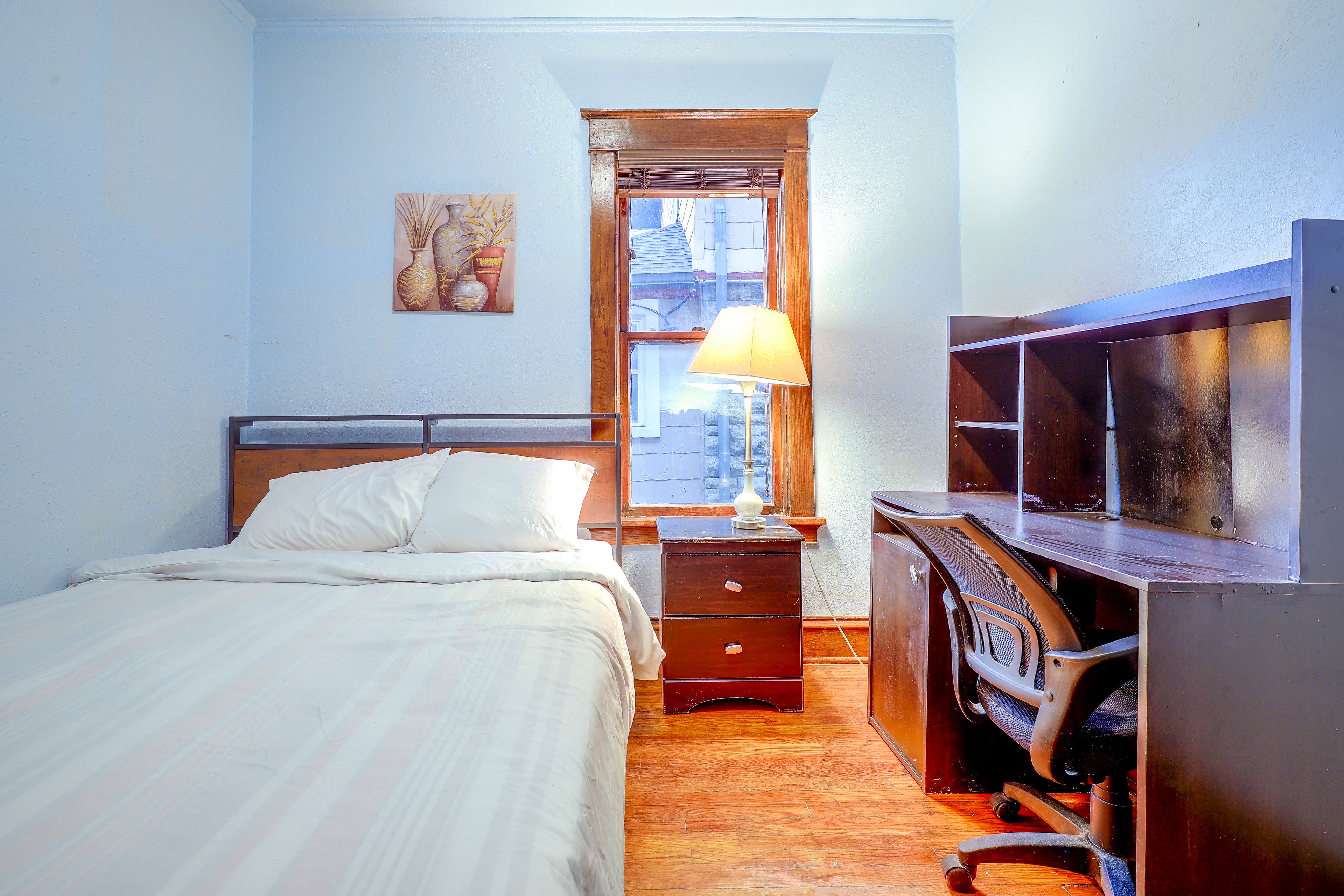 Bedroom 3 | Queen Bed