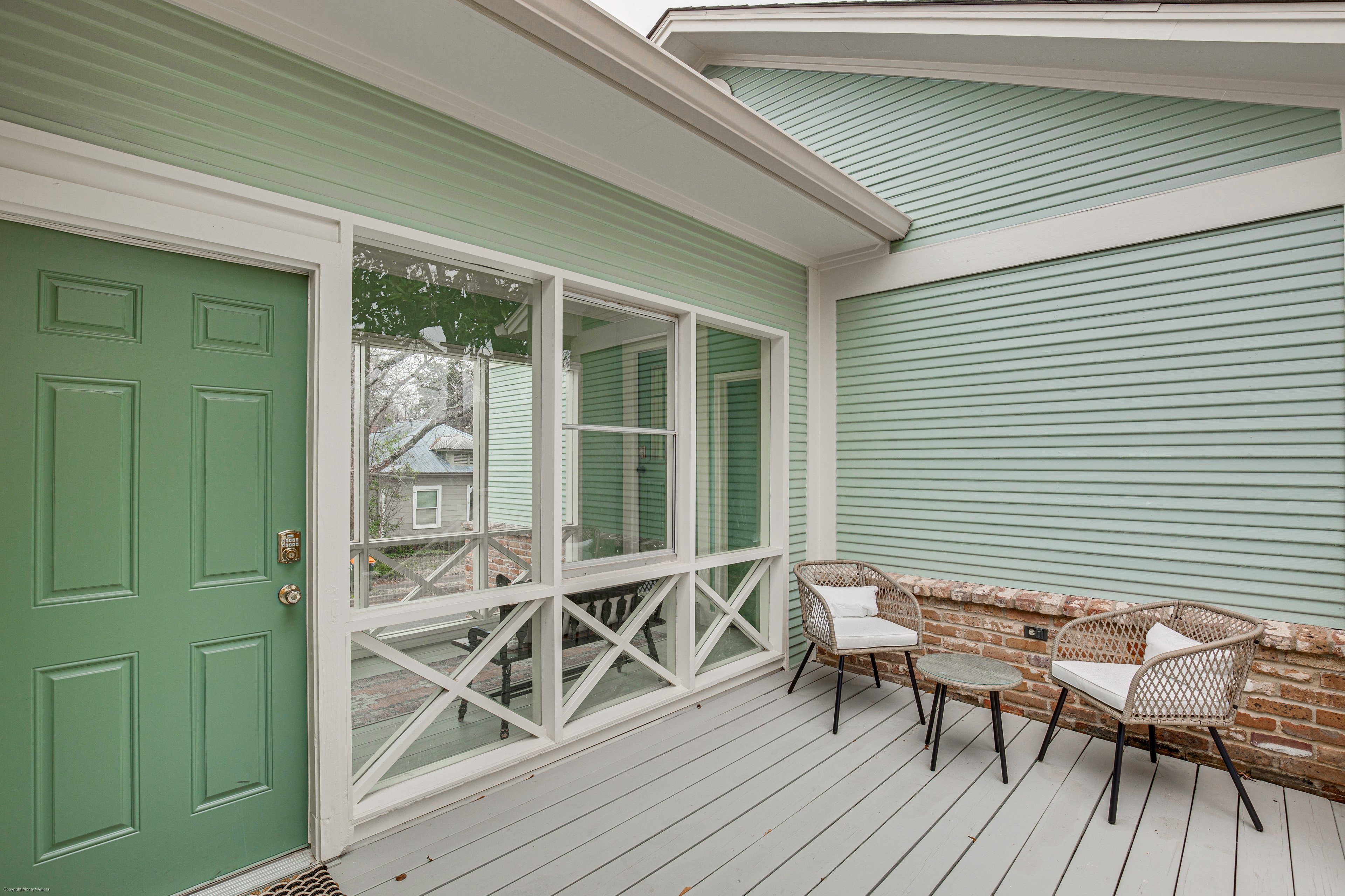 Private Deck