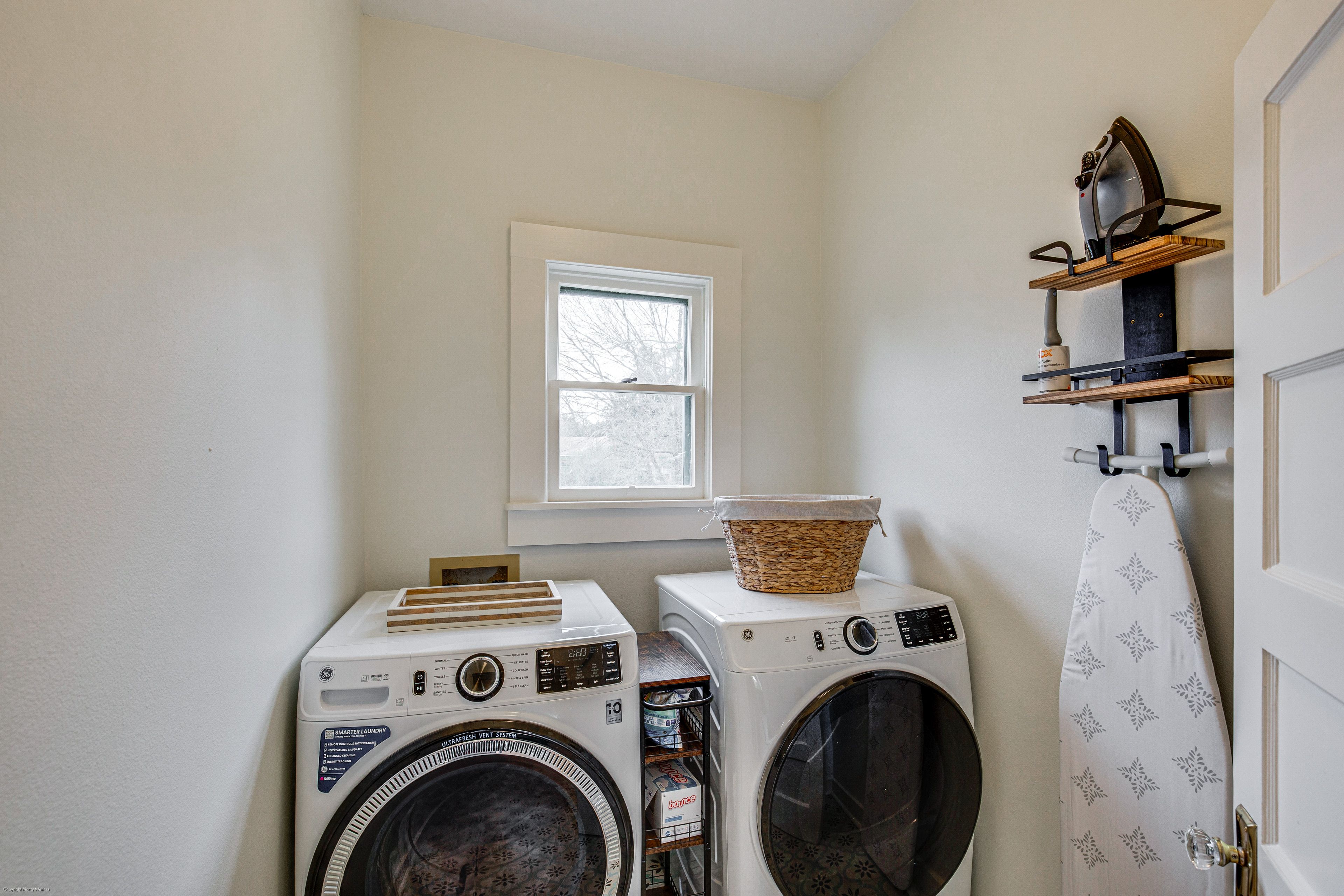 In-Unit Laundry