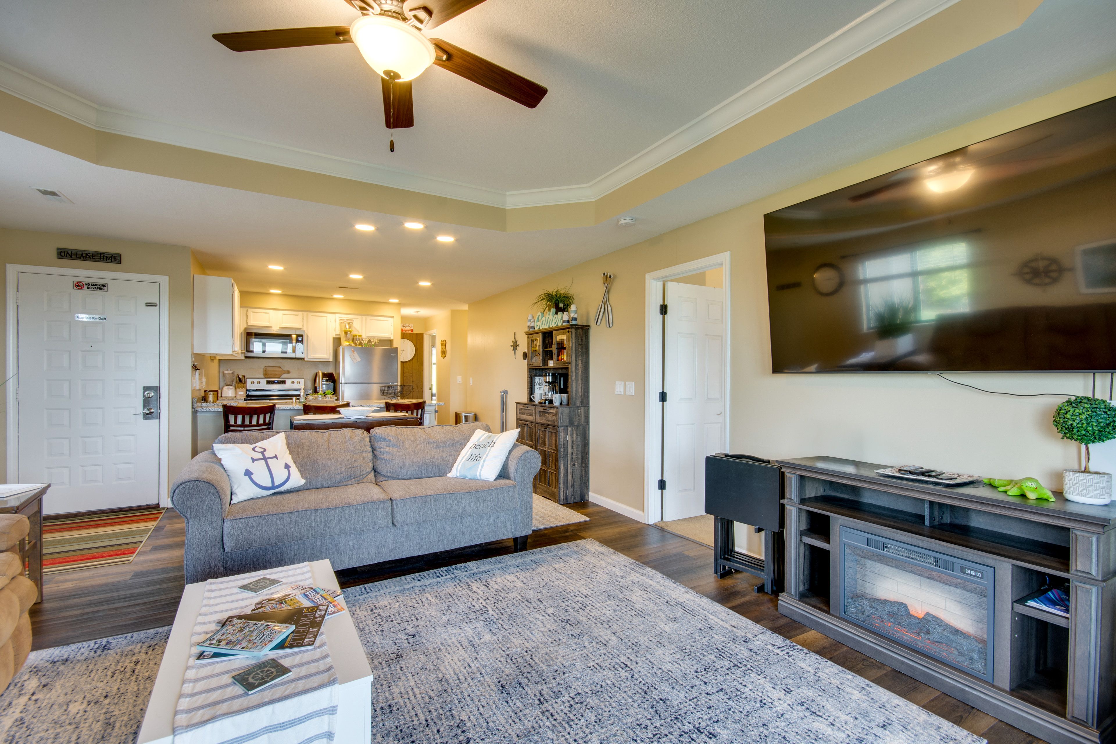 Lake Ozark Vacation Rental | 2BR | 2BA | 1,450 Sq Ft
