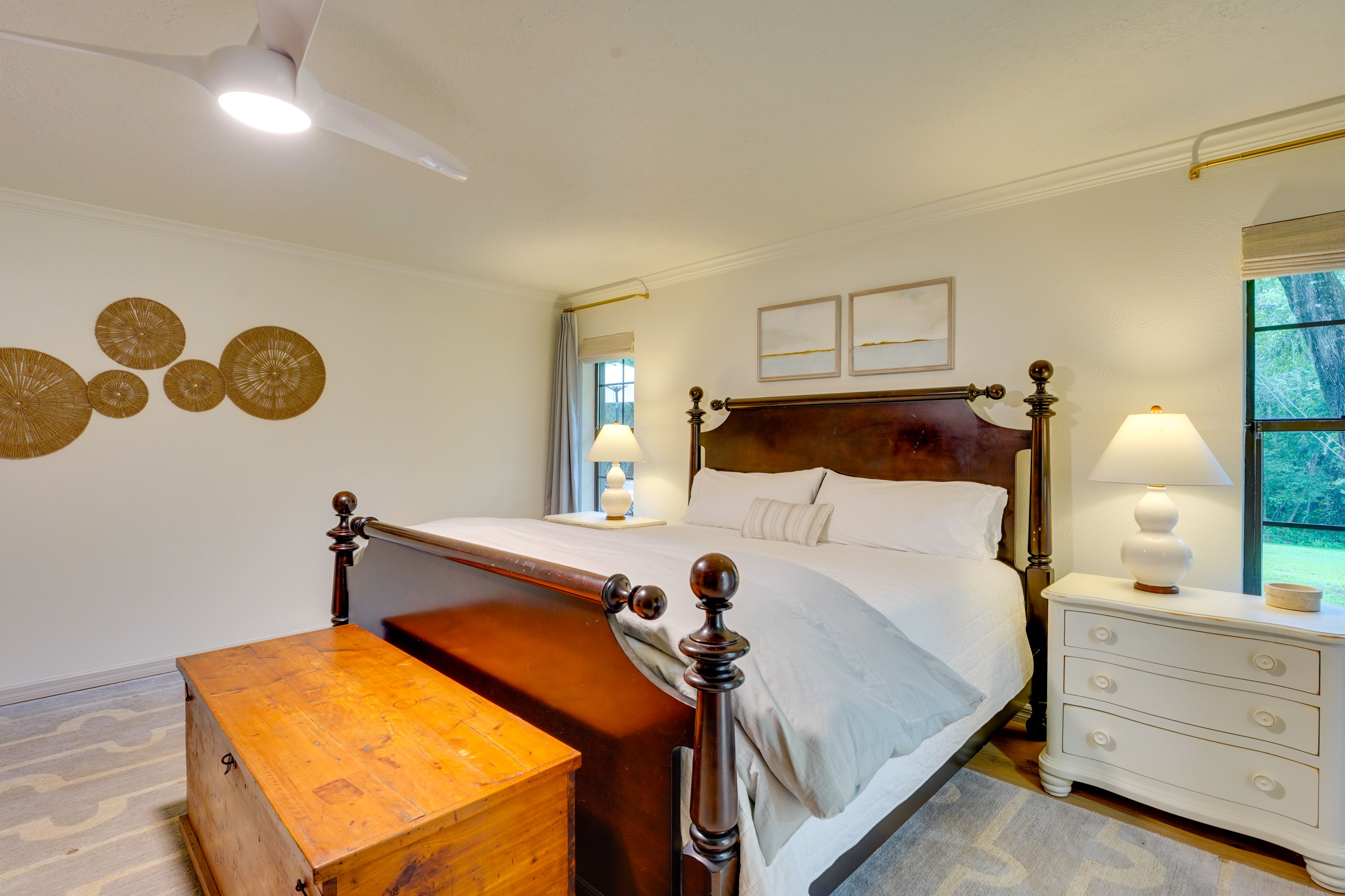 Bedroom 1 | King Bed
