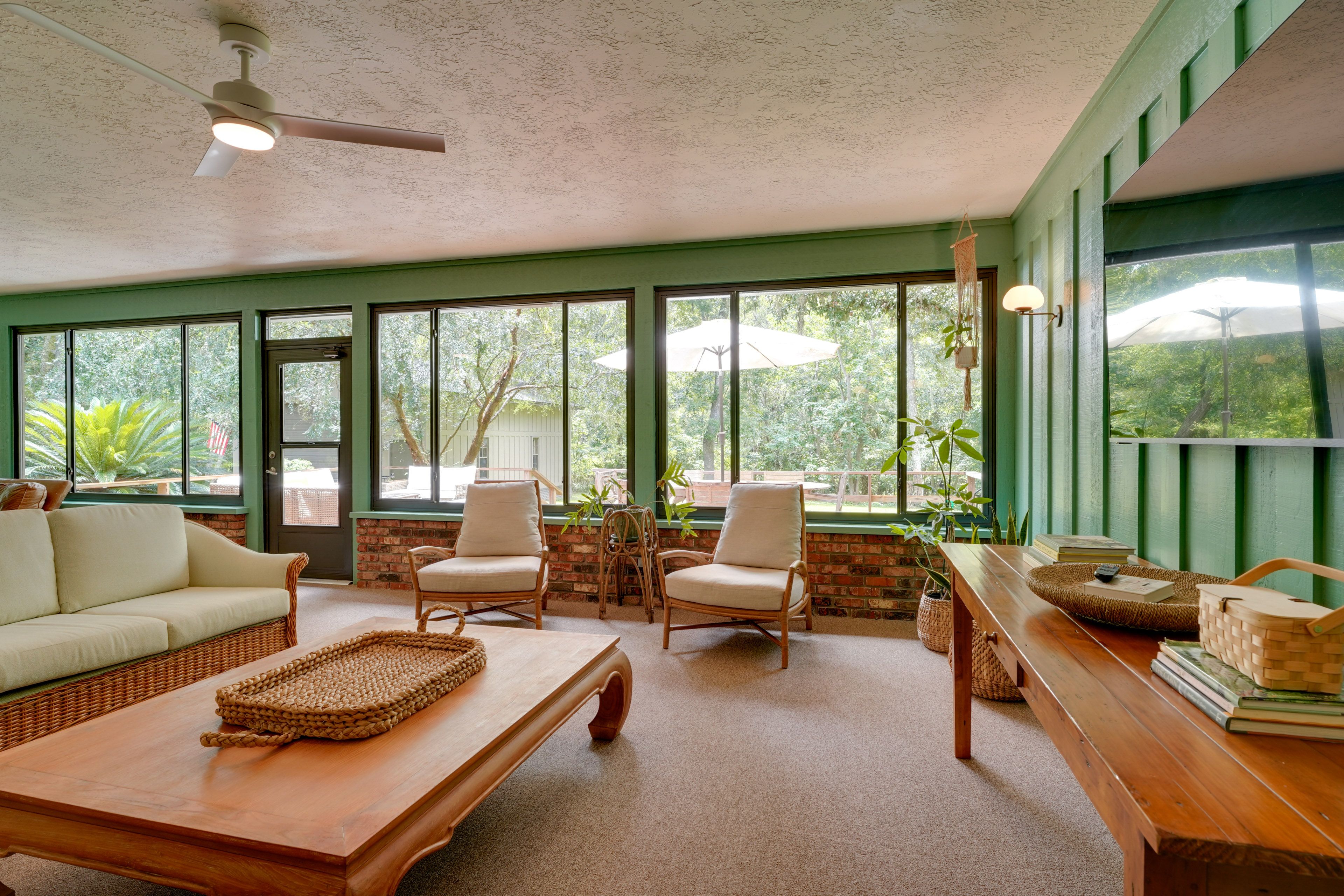 Screened Porch