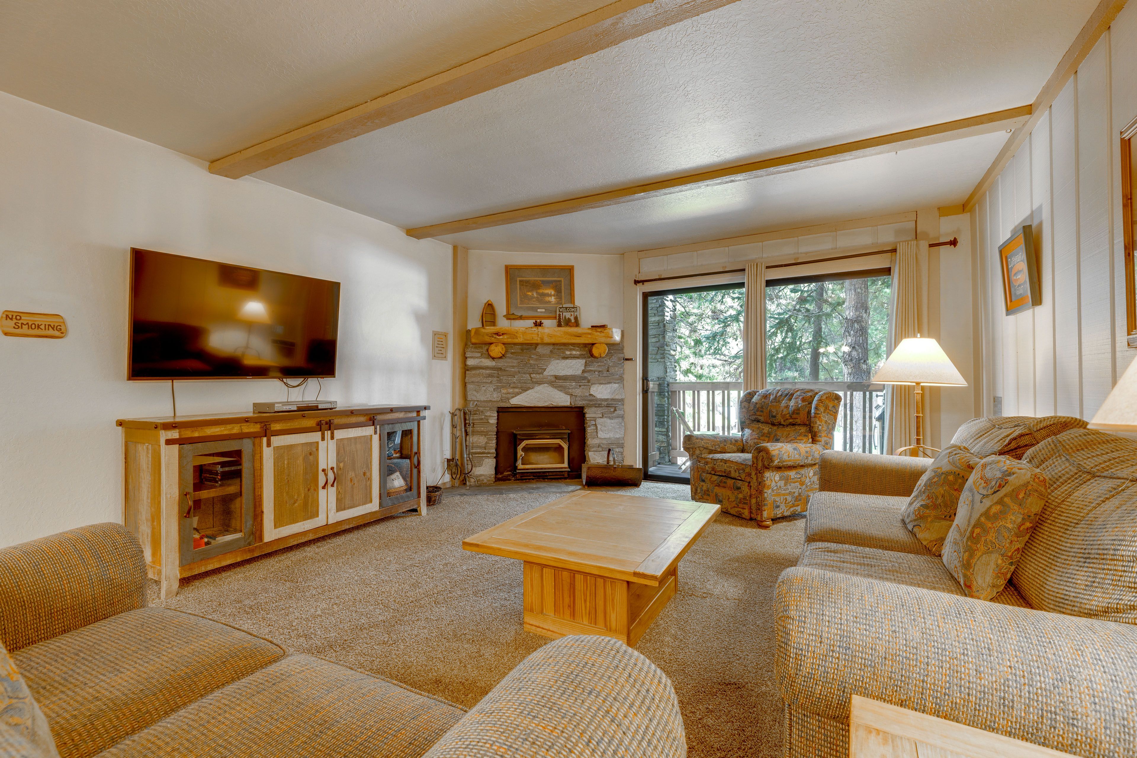 Mammoth Lakes Vacation Rental | 1BR | 1BA | 600 Sq Ft