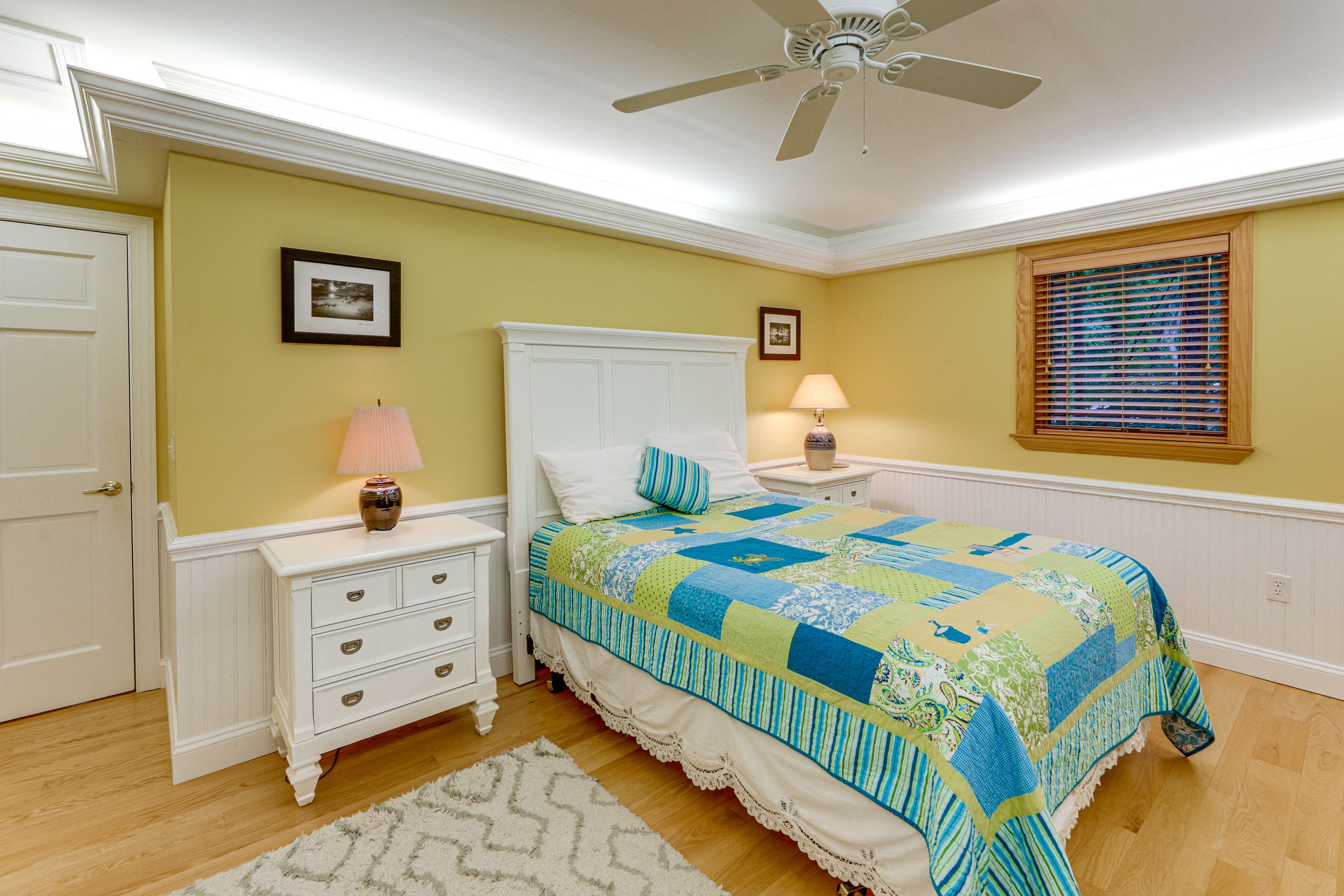 Bedroom 4 | Queen Bed | 3rd Floor
