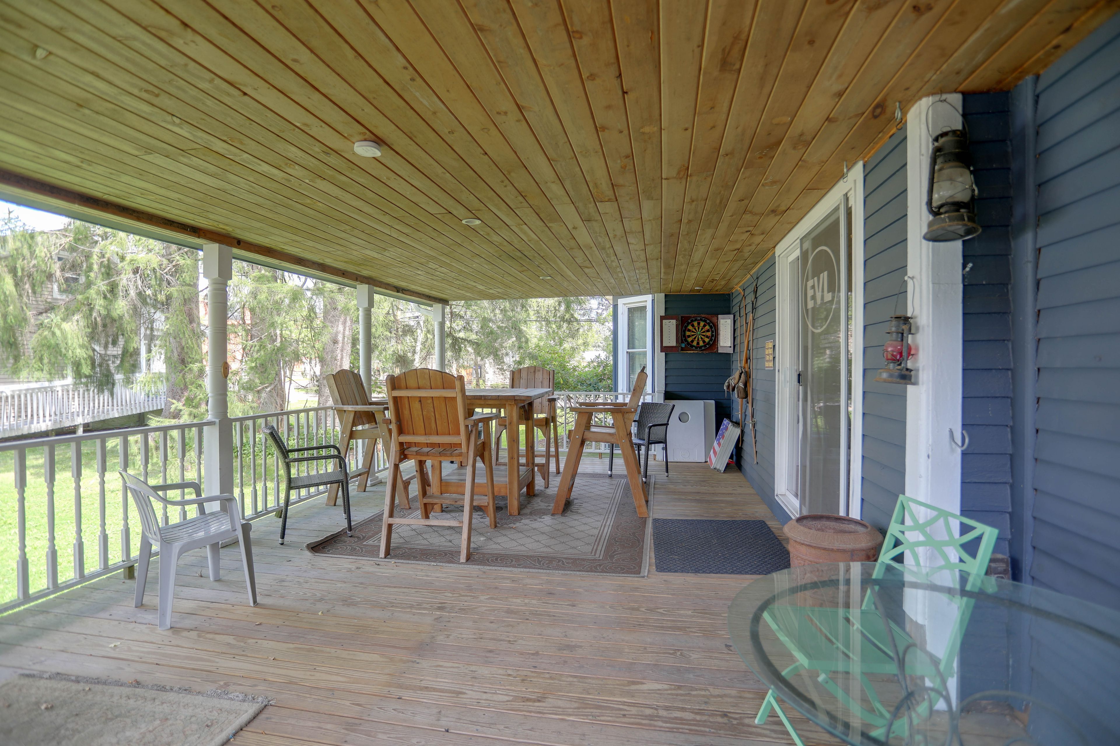 Deck