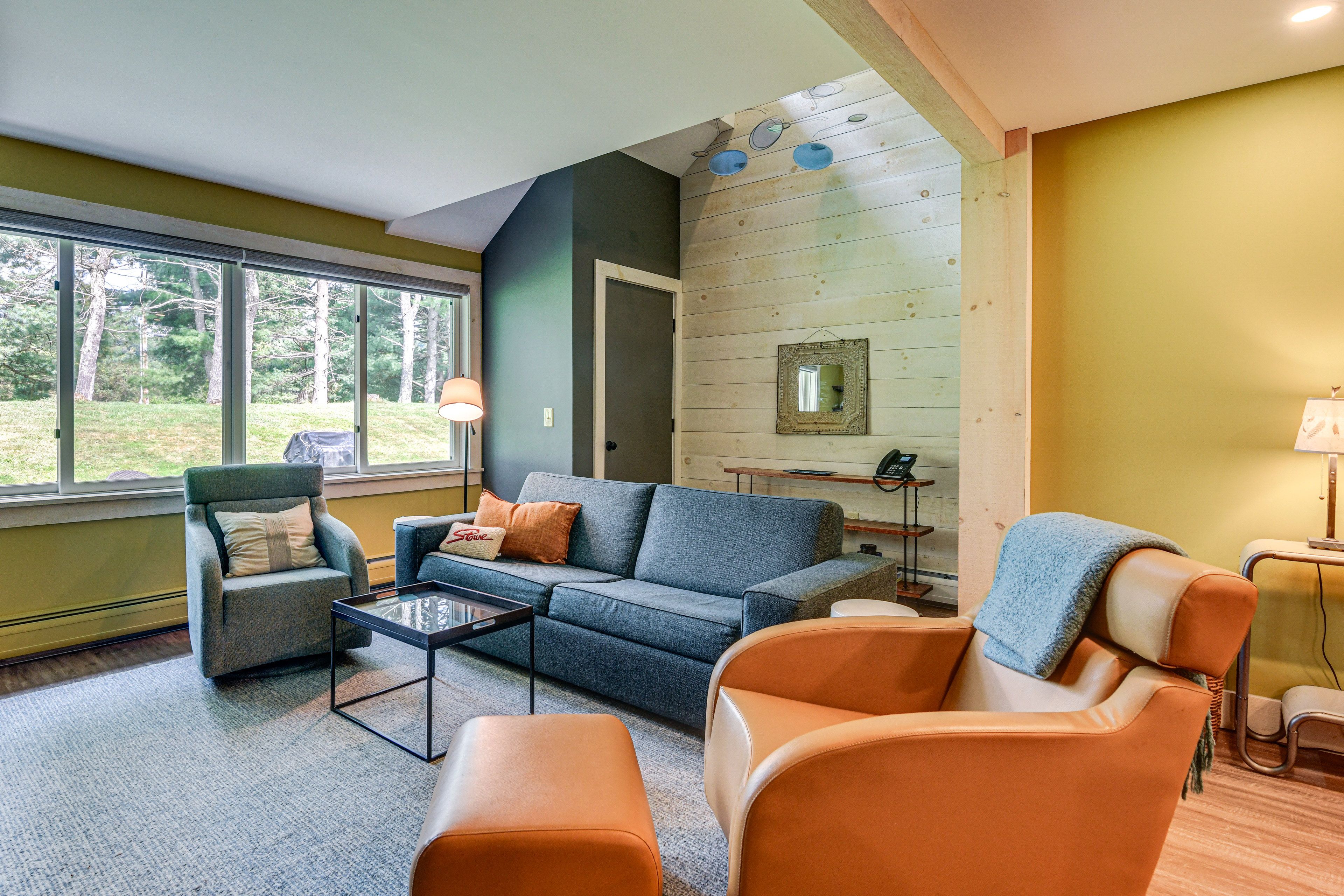 Living Room | Queen Sleeper Sofa | 1st Floor