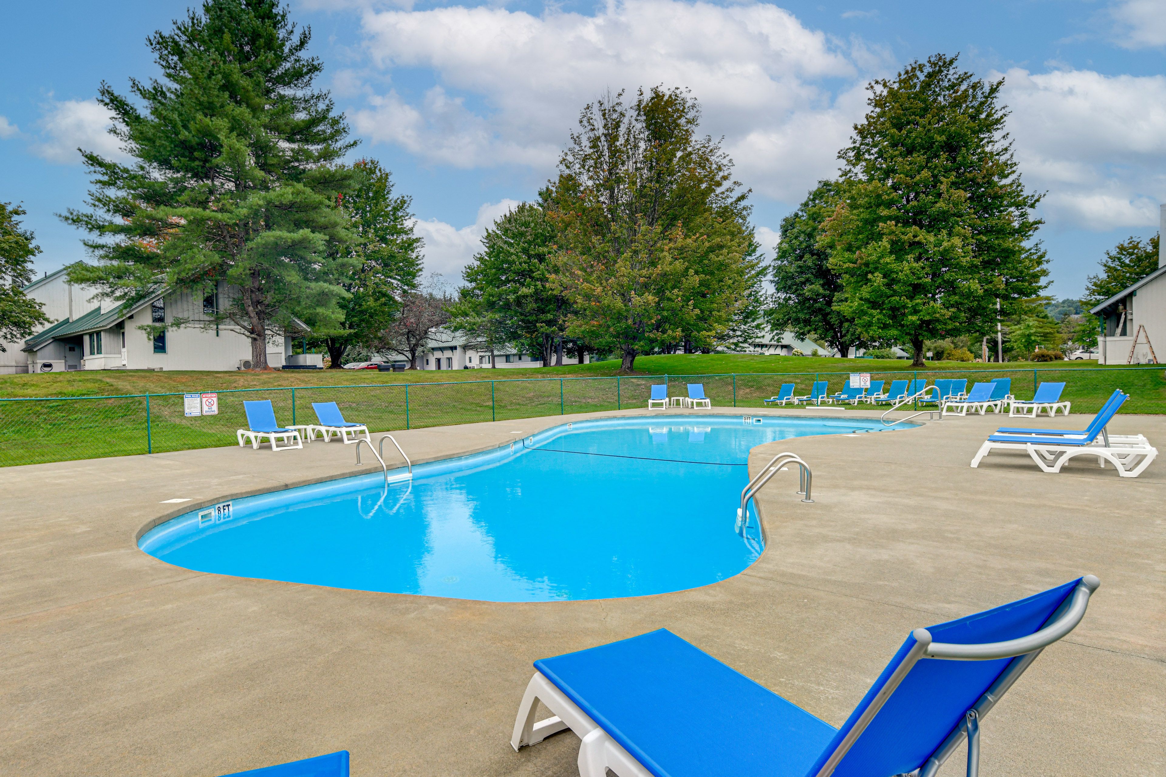 Village Green at Stowe | Community Amenities