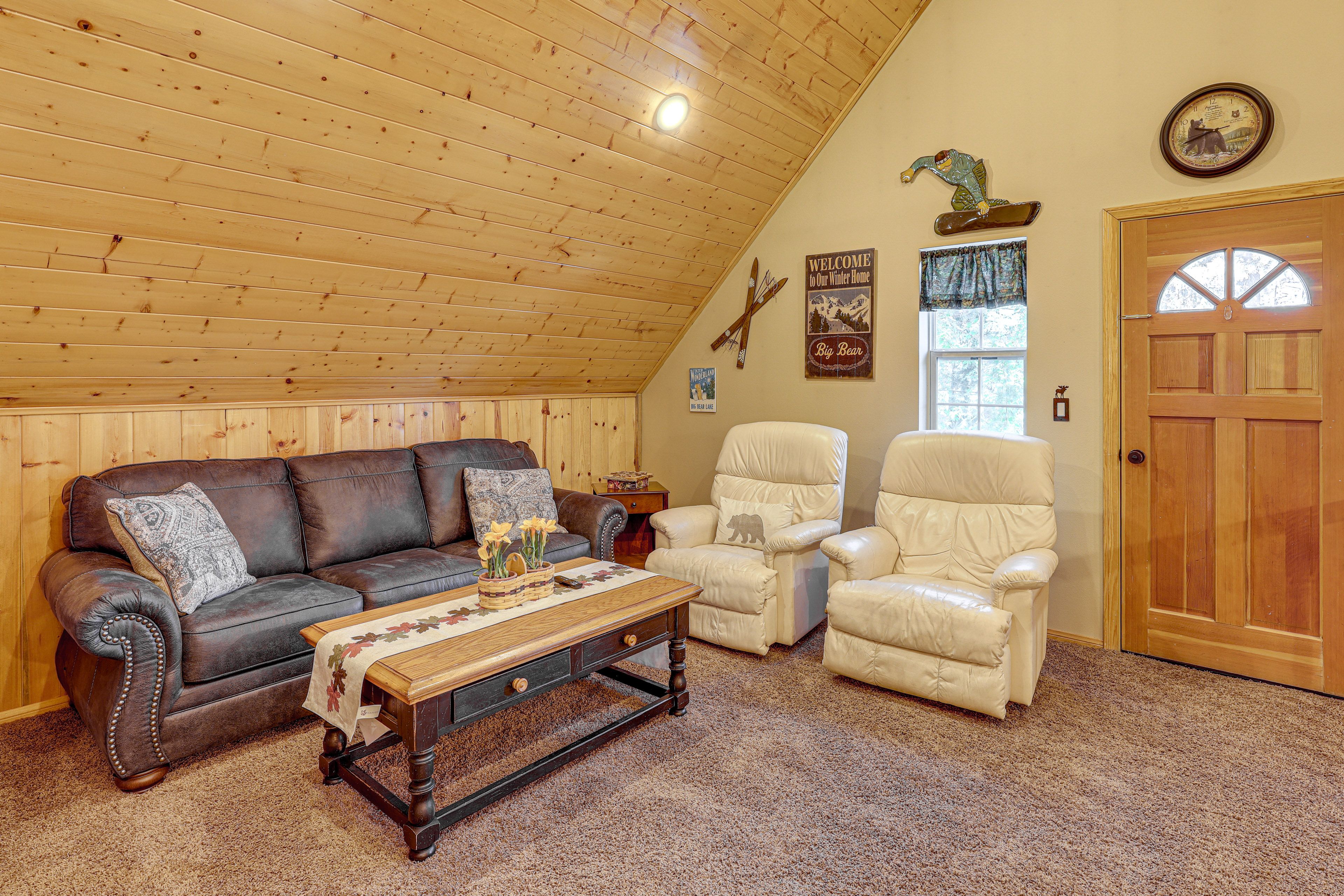 Loft | Queen Sleeper Sofa | 2nd Floor