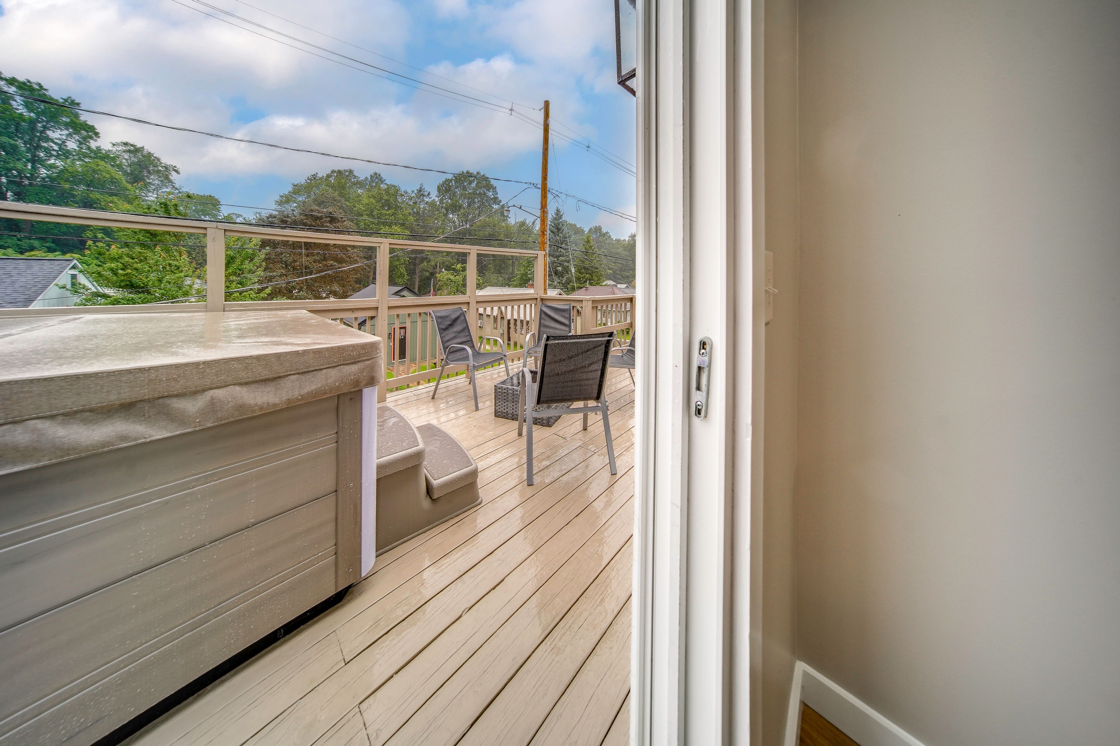 Deck/Balcony | Hot Tub