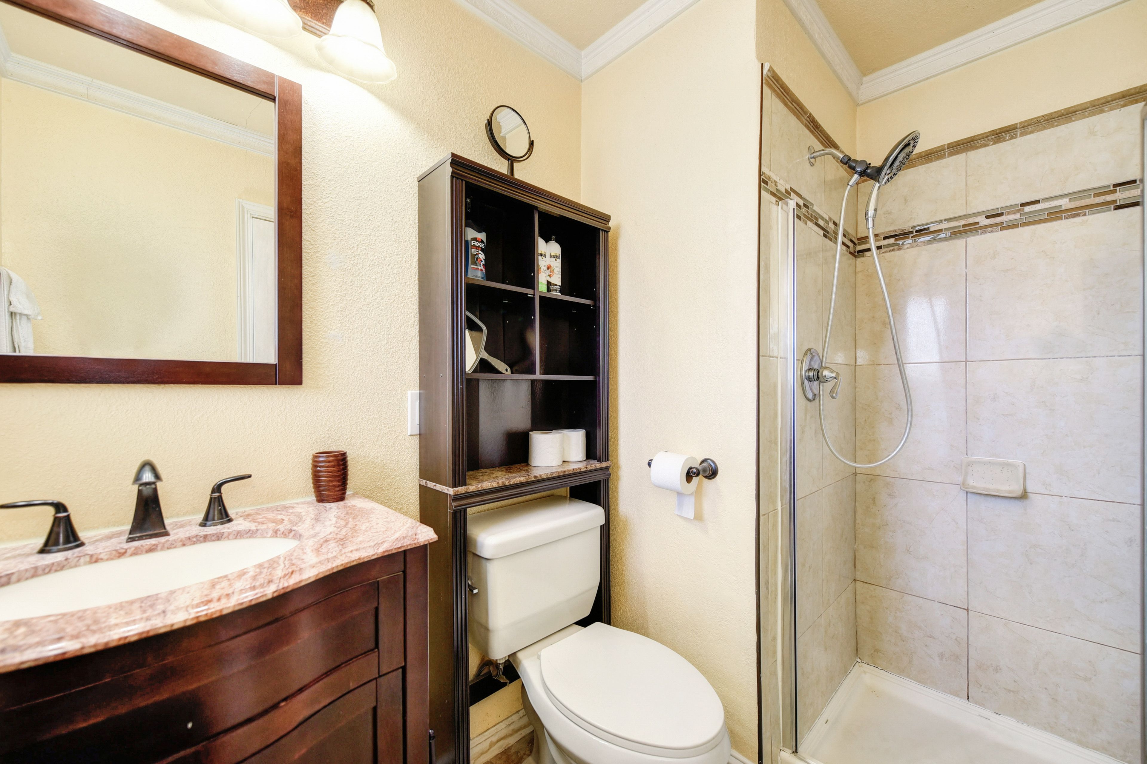 En-Suite Bathroom