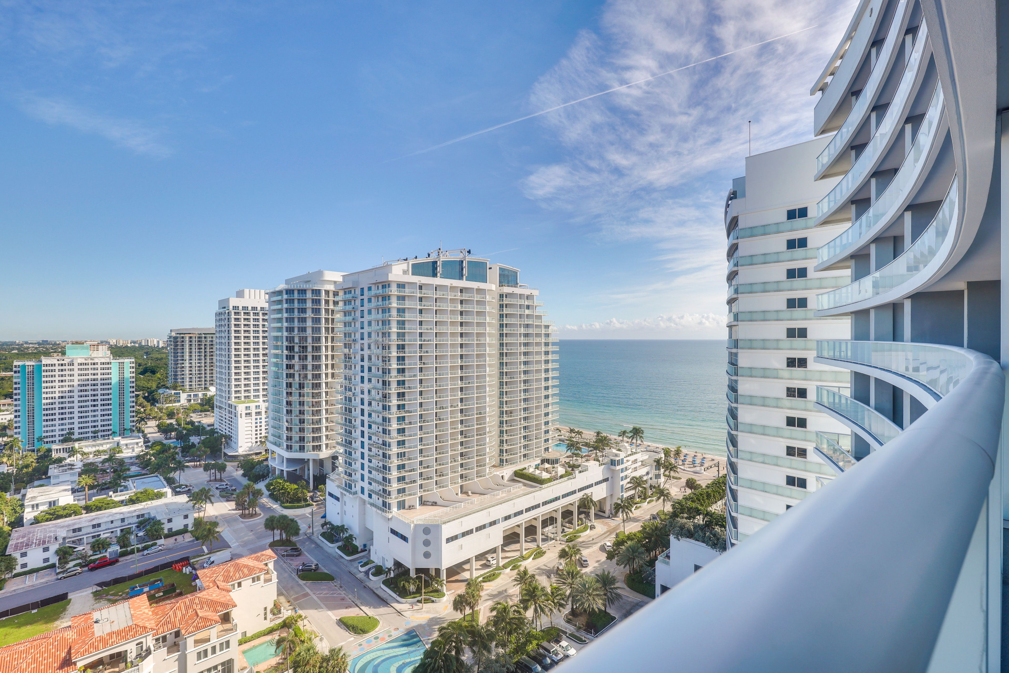 UNIT 1 | Balcony Views | Central Fort Lauderdale Location