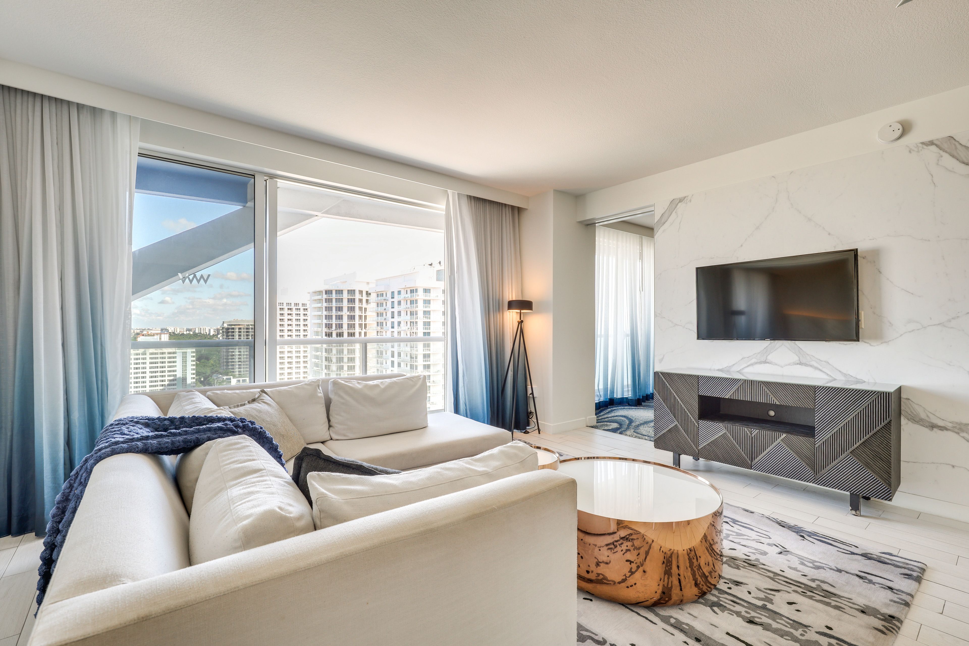 UNIT 2 | Living Room | Smart TV | Queen Sleeper Sofa