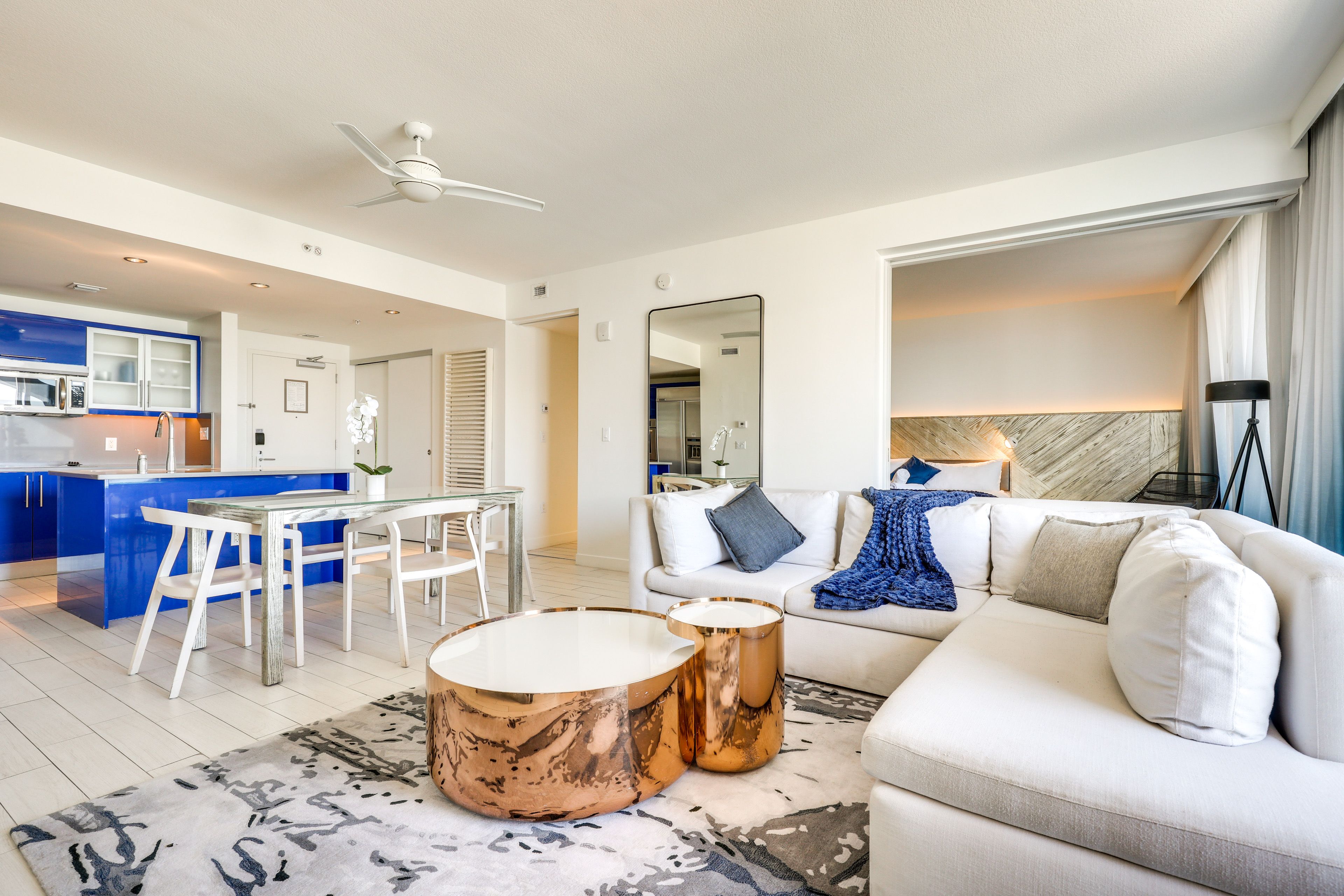 UNIT 2 | Living Space | Free WiFi | Central A/C & Heating