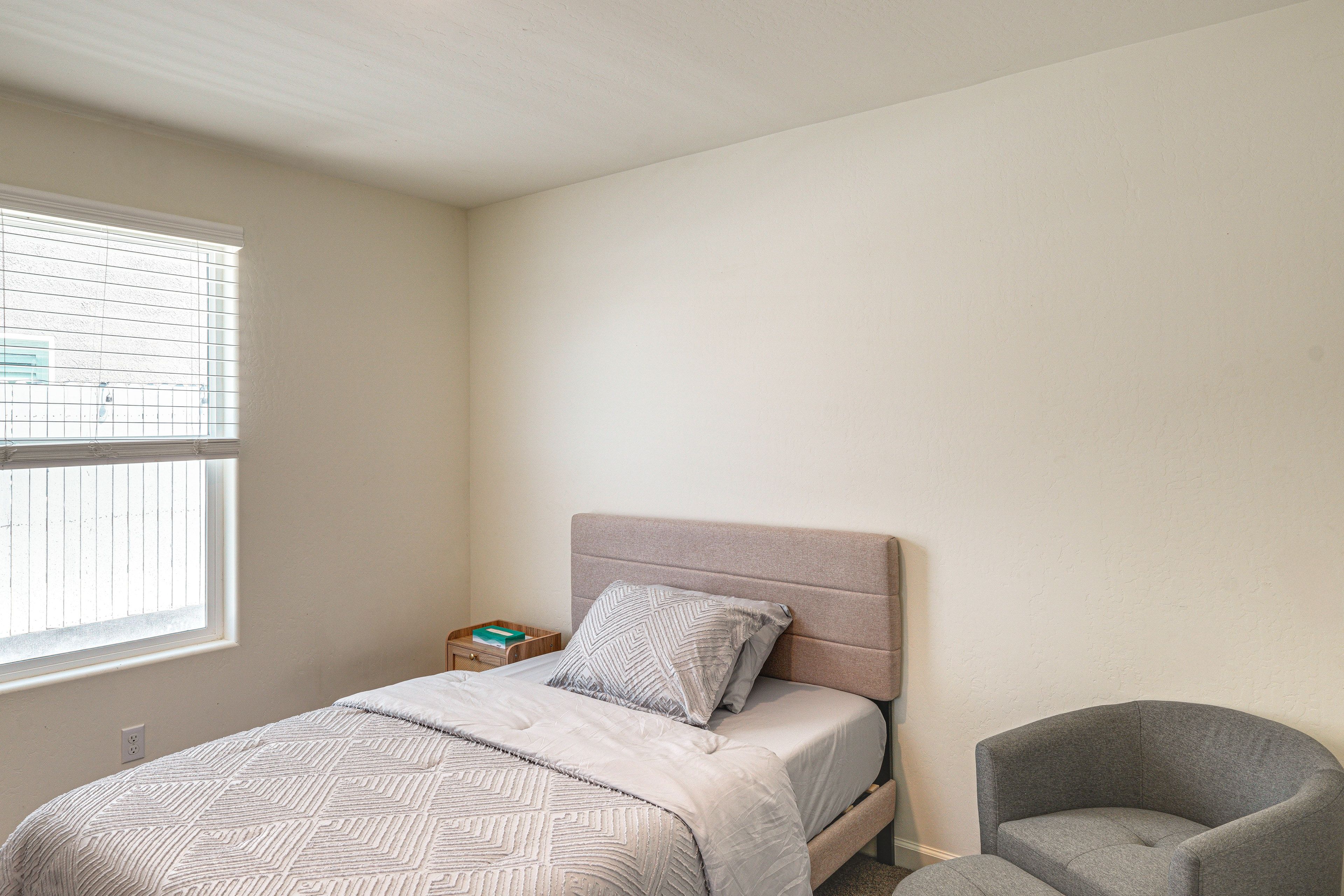 Bedroom 2 | Full Bed