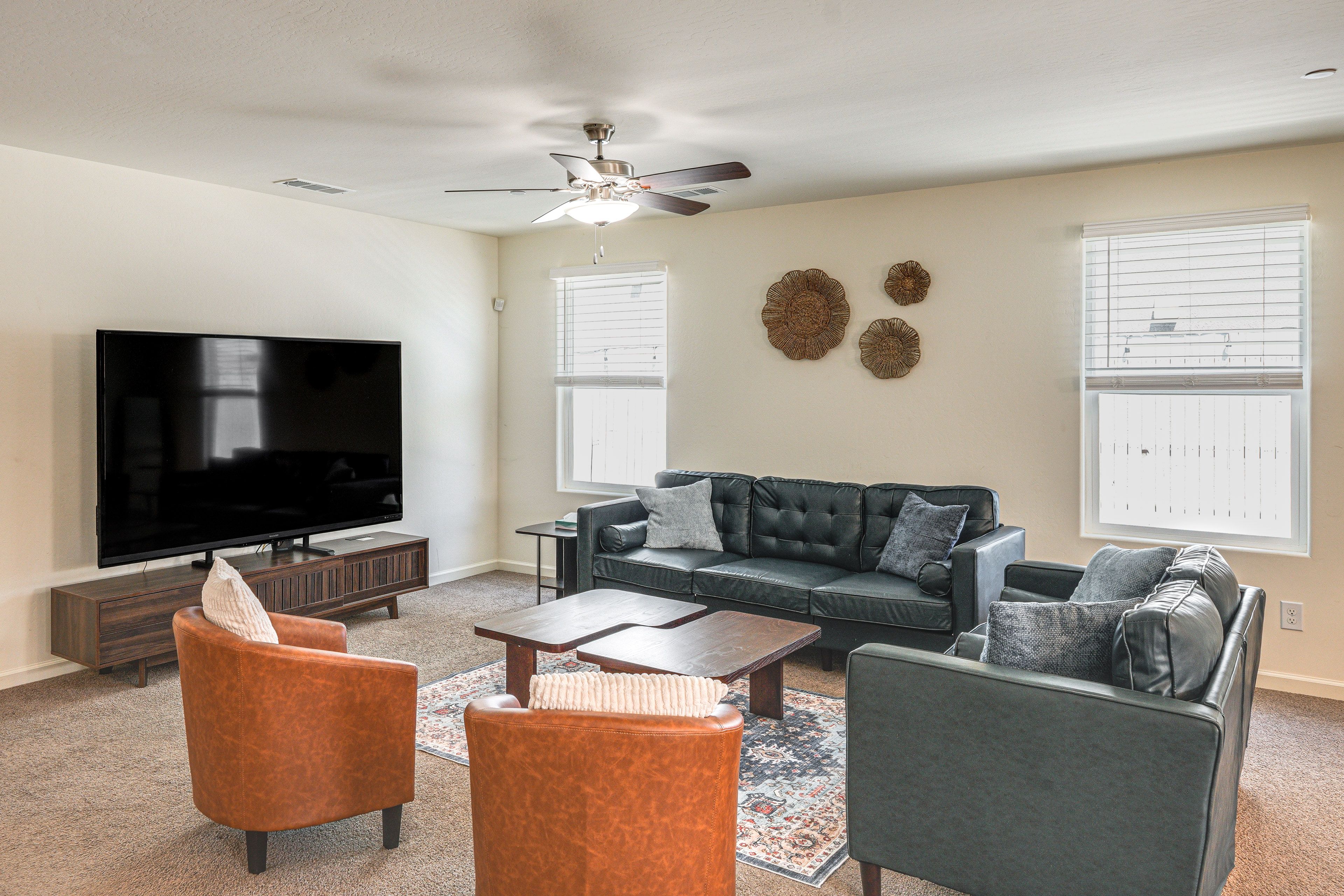 Bakersfield Vacation Rental | 4BR | 3BA | 1,900 Sq Ft