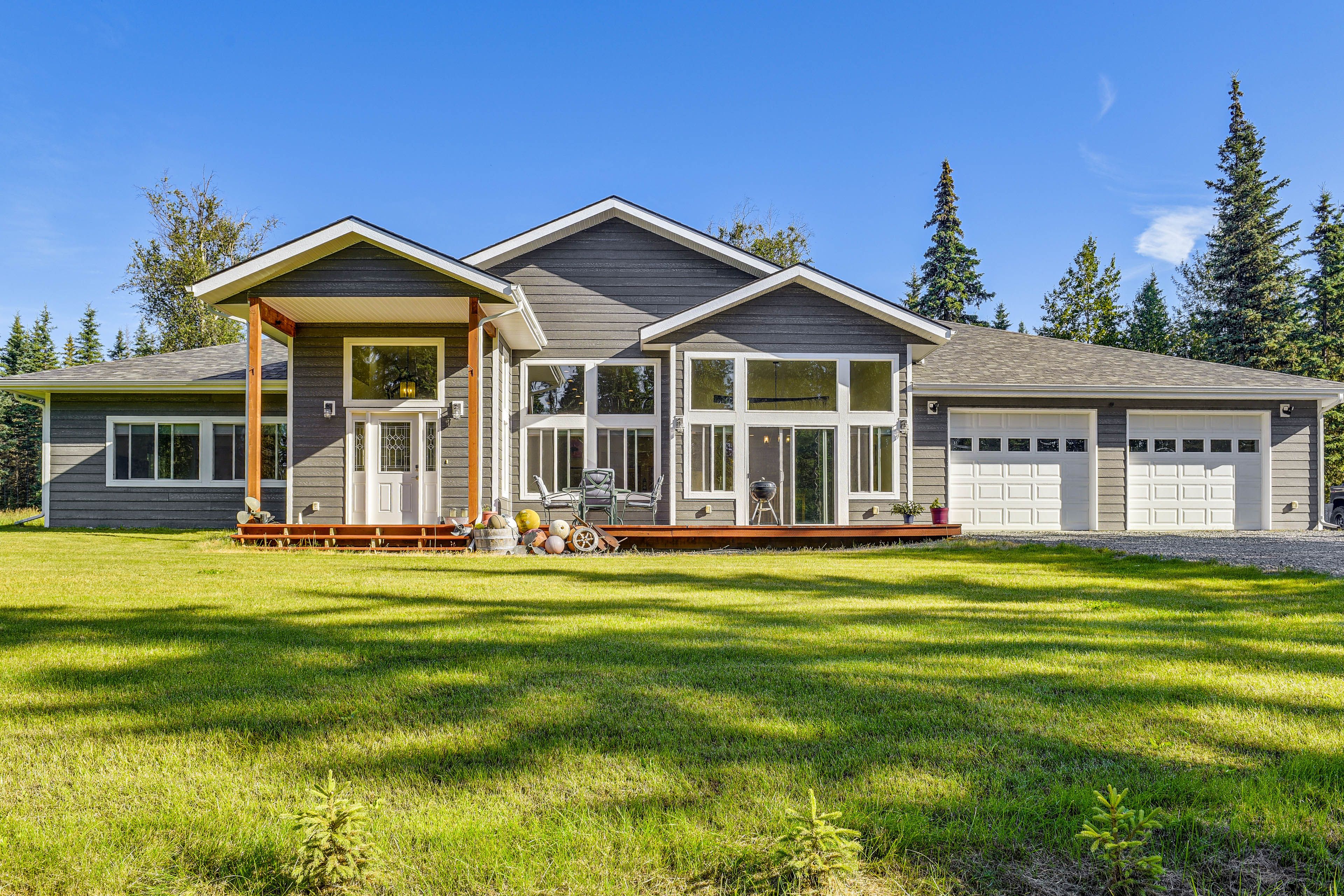 Soldotna Vacation Rental | 3BR | 3BA | 3,200 Sq Ft