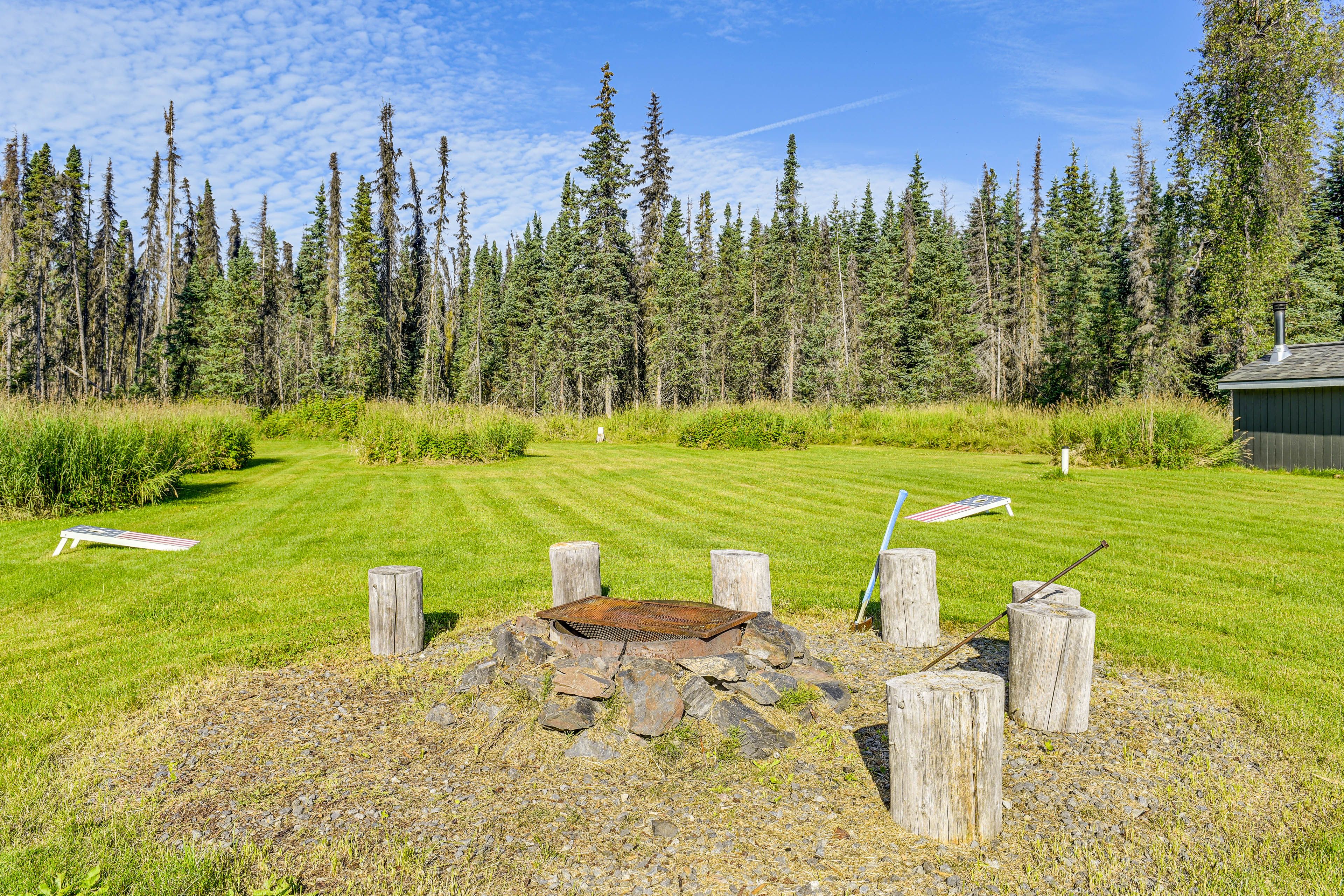 Outdoor Space | 4+ Acres
