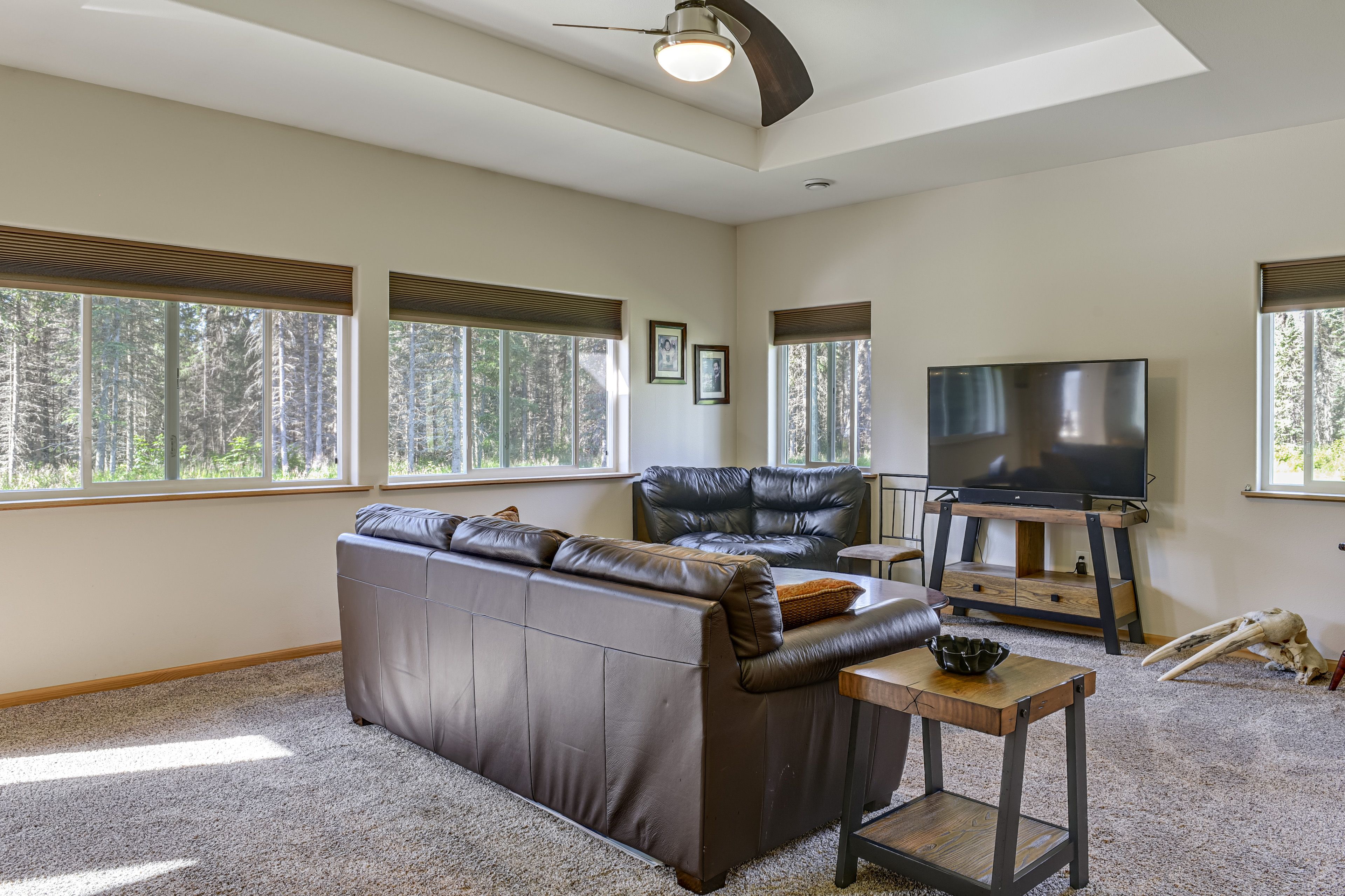 Family Room | Full Sleeper Sofa