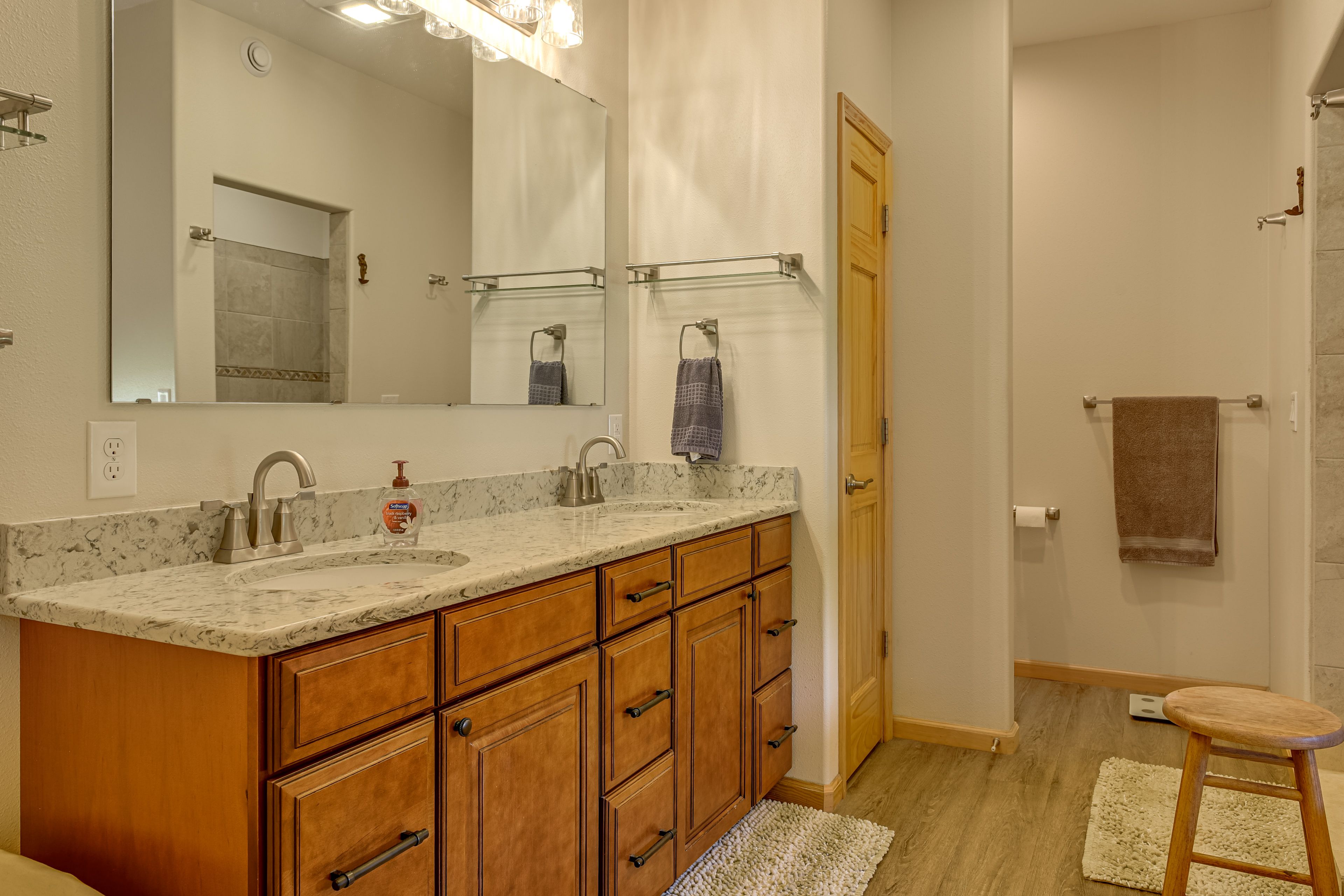 En-Suite Bathroom