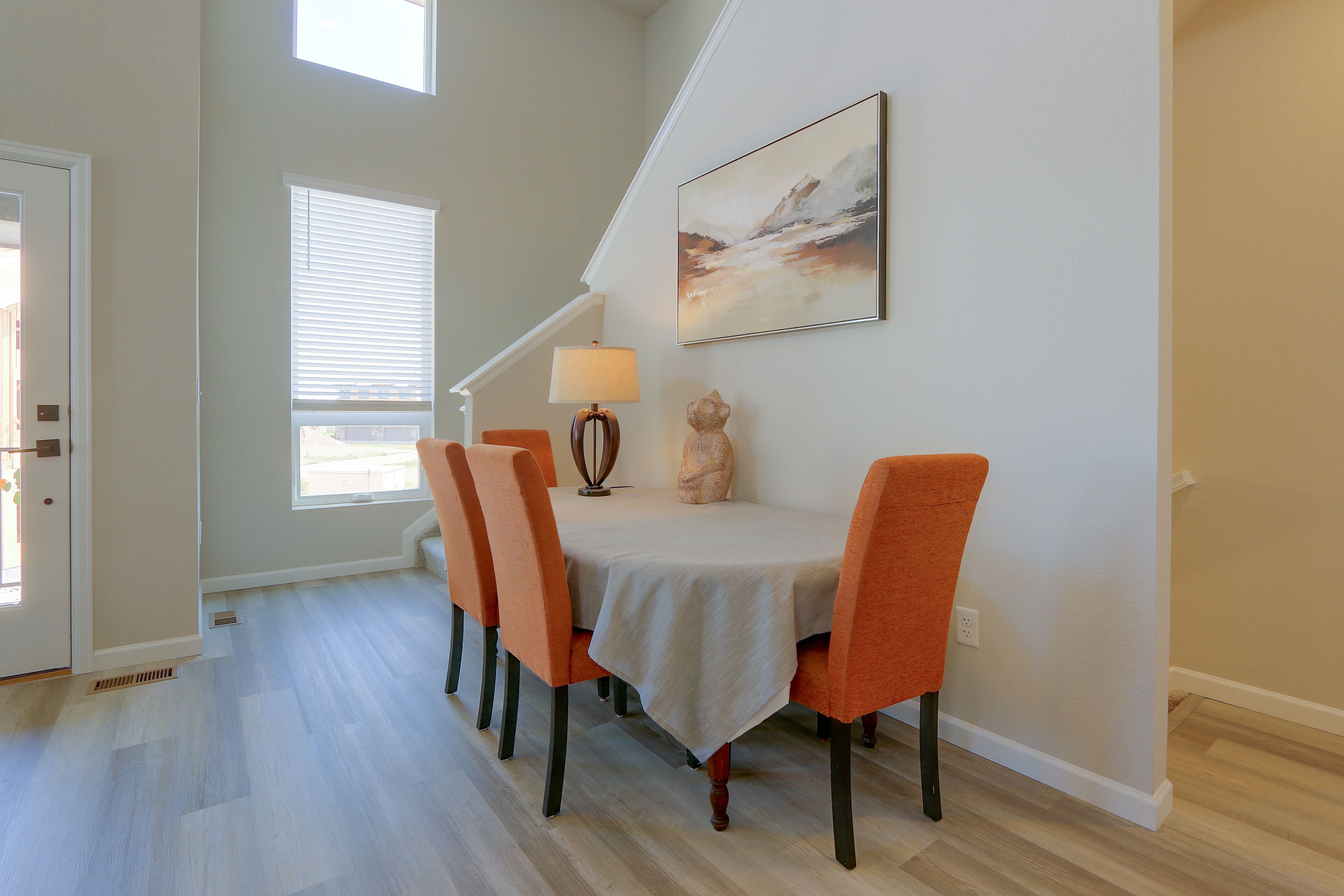 Dining Area | Dishes & Flatware Provided | 2nd Floor