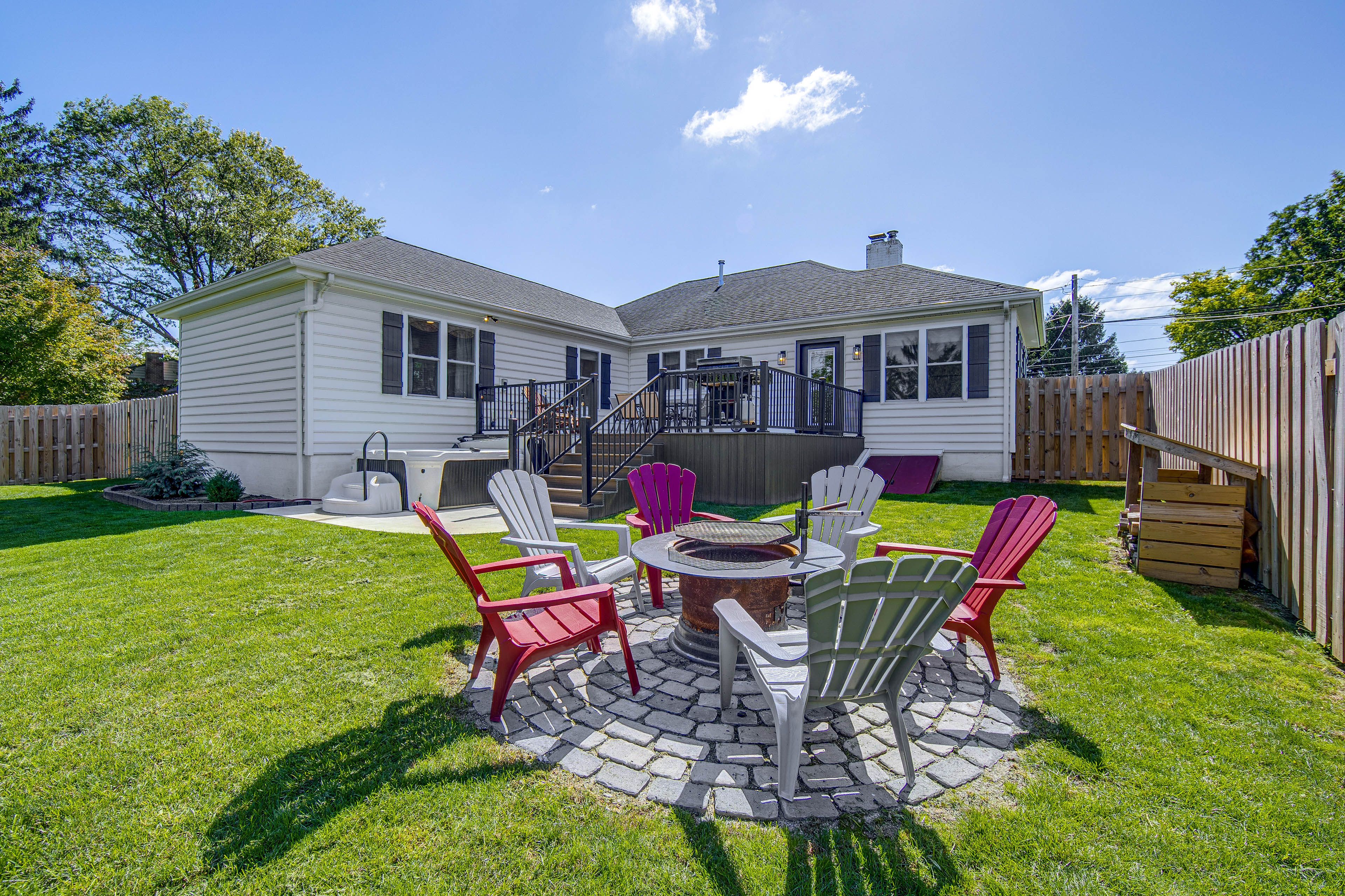 Lancaster Vacation Rental | 3BR | 2BA | 1,500 Sq Ft | 2 Steps for Access