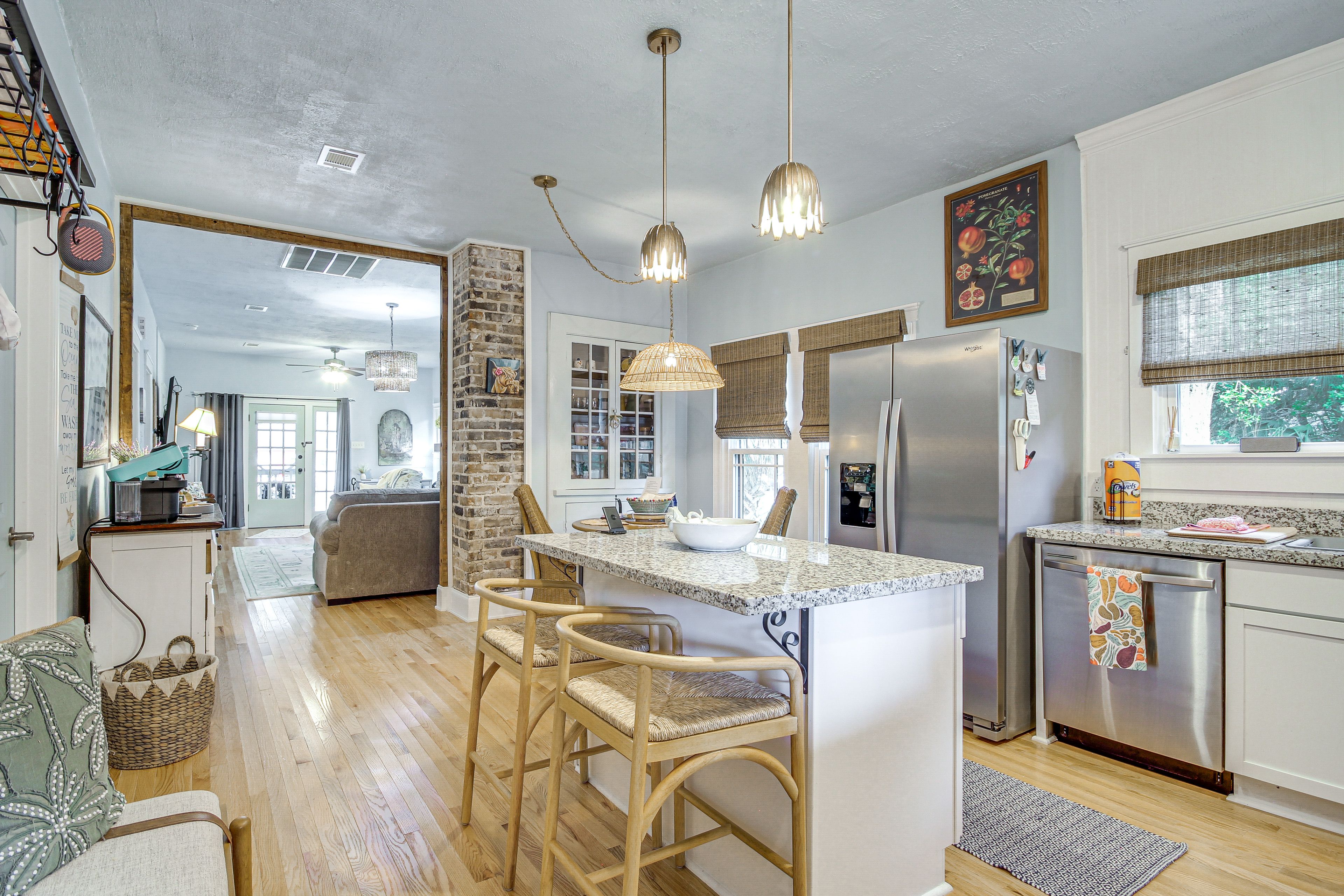 Gulfport Vacation Rental | 3BR | 2BA | 1,450 Sq Ft