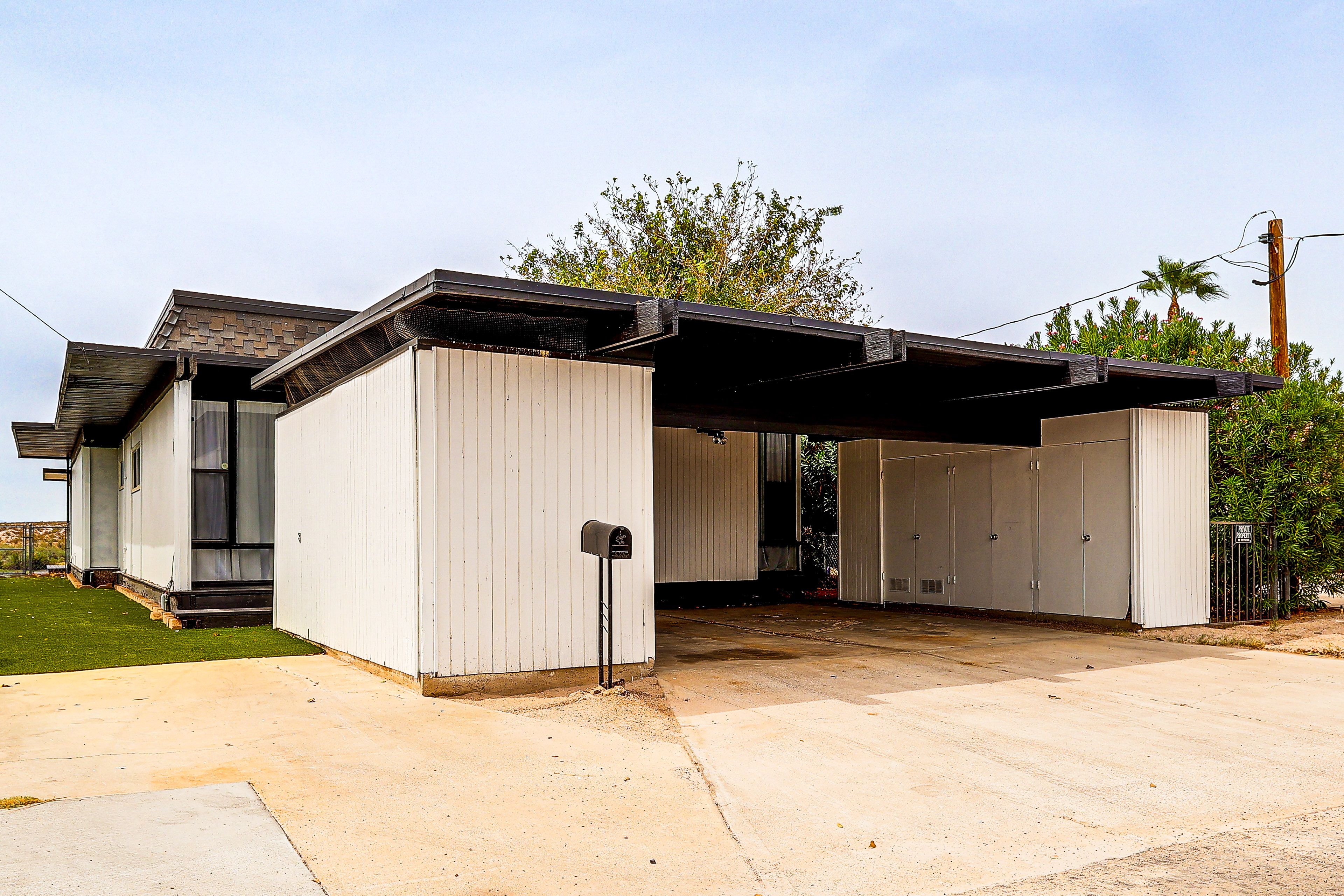 Parking | Carport (2 Vehicles) | Driveway (3 Vehicles)